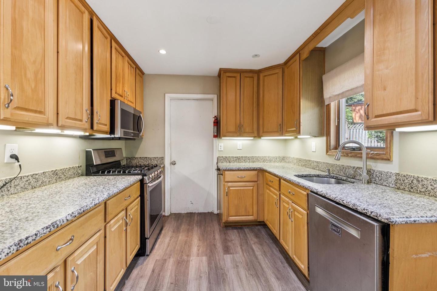 6108 LARSTAN DR, ALEXANDRIA, Virginia 22312, 4 Bedrooms Bedrooms, ,2 BathroomsBathrooms,Residential,For sale,6108 LARSTAN DR,VAFX2258728 MLS # VAFX2258728