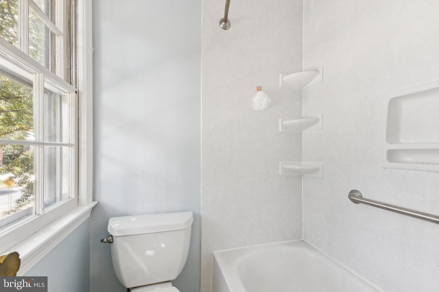 6108 LARSTAN DR, ALEXANDRIA, Virginia 22312, 4 Bedrooms Bedrooms, ,2 BathroomsBathrooms,Residential,For sale,6108 LARSTAN DR,VAFX2258728 MLS # VAFX2258728