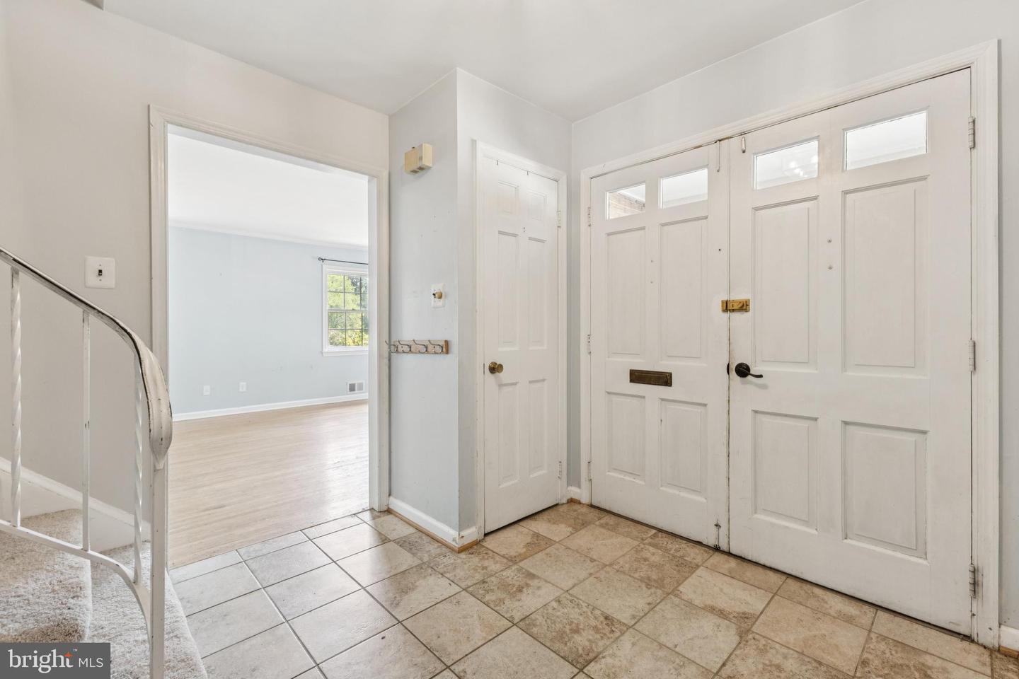 6108 LARSTAN DR, ALEXANDRIA, Virginia 22312, 4 Bedrooms Bedrooms, ,2 BathroomsBathrooms,Residential,For sale,6108 LARSTAN DR,VAFX2258728 MLS # VAFX2258728