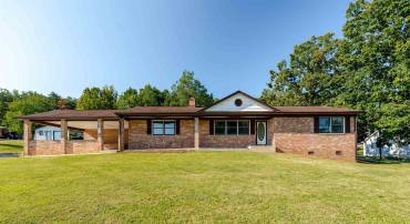 841 JUDY LN EXT, STANLEY, Virginia 22851, 3 Bedrooms Bedrooms, ,2 BathroomsBathrooms,Residential,841 JUDY LN EXT,668746 MLS # 668746