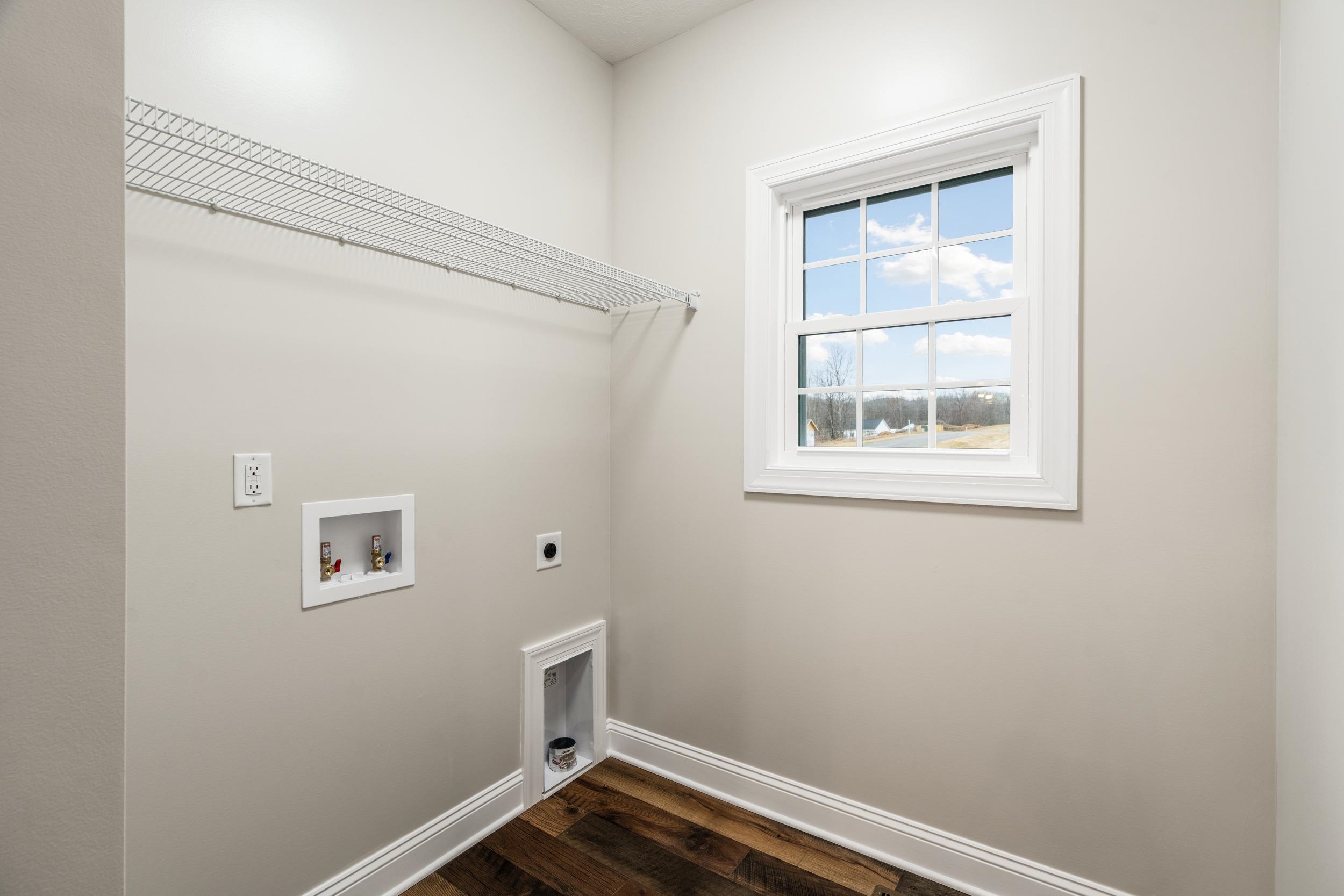 117 SPRING RIDGE DR, STUARTS DRAFT, Virginia 24477, 3 Bedrooms Bedrooms, ,2 BathroomsBathrooms,Residential,117 SPRING RIDGE DR,668751 MLS # 668751