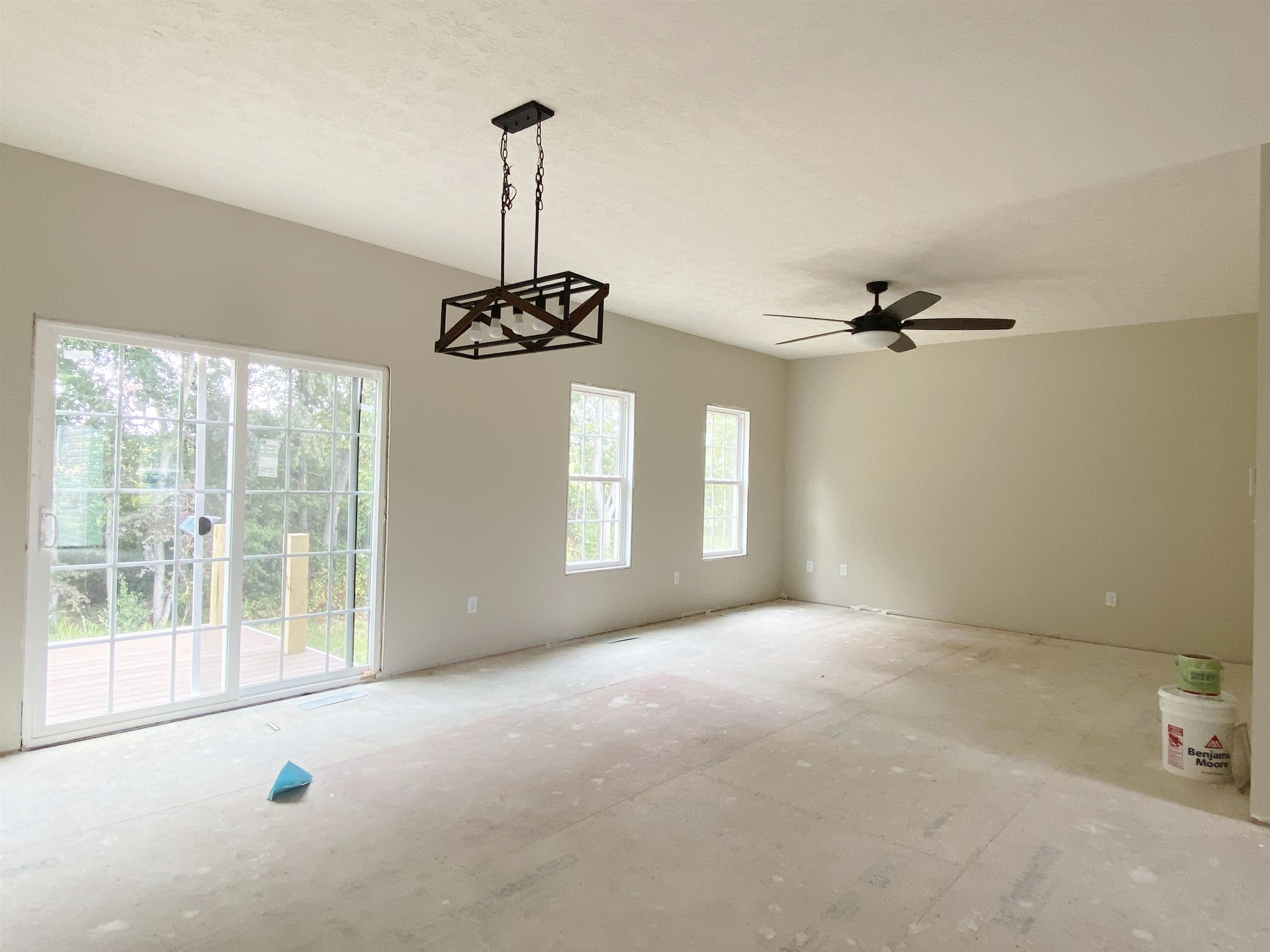 117 SPRING RIDGE DR, STUARTS DRAFT, Virginia 24477, 3 Bedrooms Bedrooms, ,2 BathroomsBathrooms,Residential,117 SPRING RIDGE DR,668751 MLS # 668751