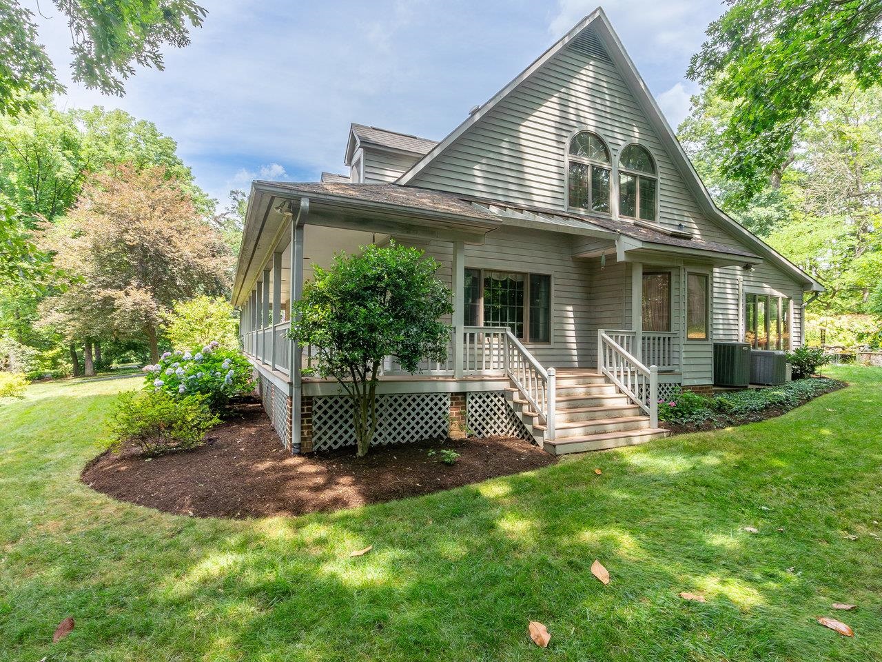 2555 KARAWOOD LN, ROCKINGHAM, Virginia 22801, 4 Bedrooms Bedrooms, ,5 BathroomsBathrooms,Residential,2555 KARAWOOD LN,668759 MLS # 668759
