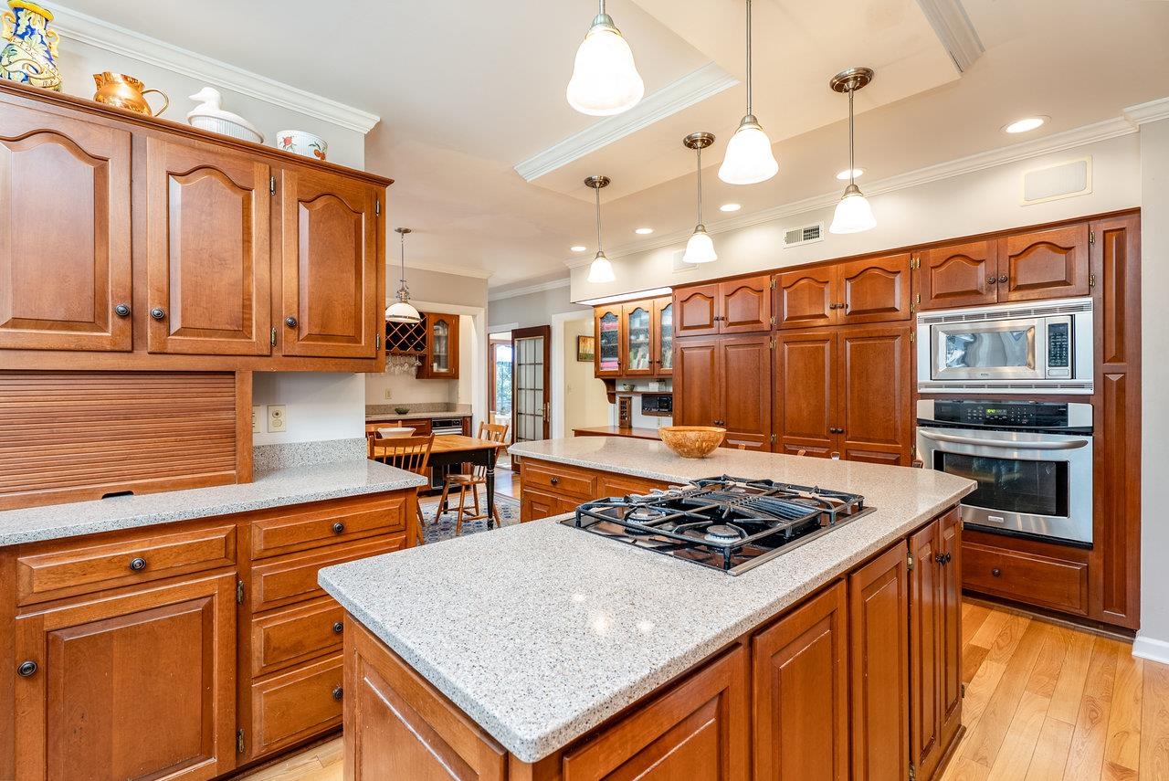 2555 KARAWOOD LN, ROCKINGHAM, Virginia 22801, 4 Bedrooms Bedrooms, ,5 BathroomsBathrooms,Residential,2555 KARAWOOD LN,668759 MLS # 668759