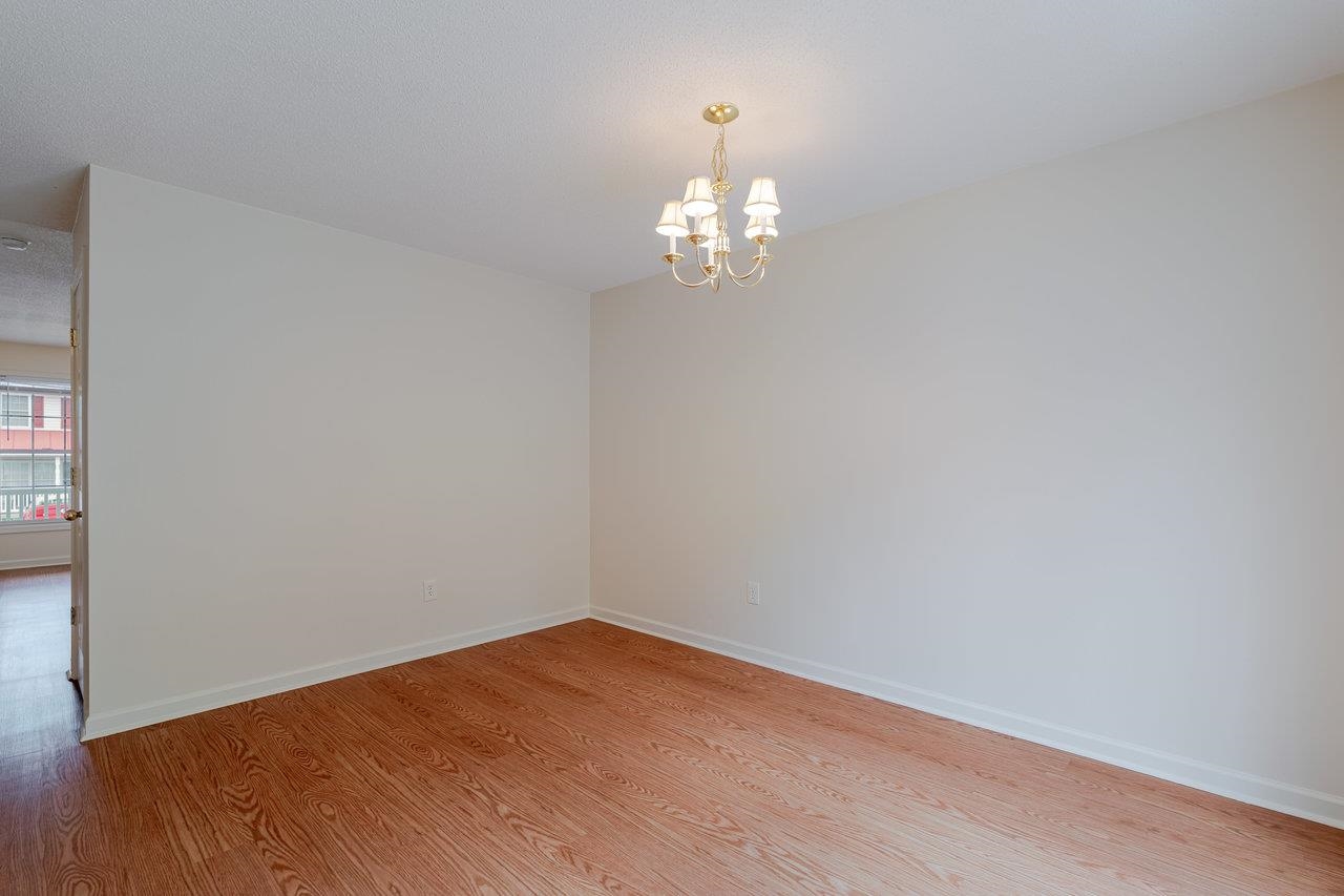 1046 MOLLY PITCHER PL, HARRISONBURG, Virginia 22802, 3 Bedrooms Bedrooms, ,2 BathroomsBathrooms,Residential,1046 MOLLY PITCHER PL,668760 MLS # 668760
