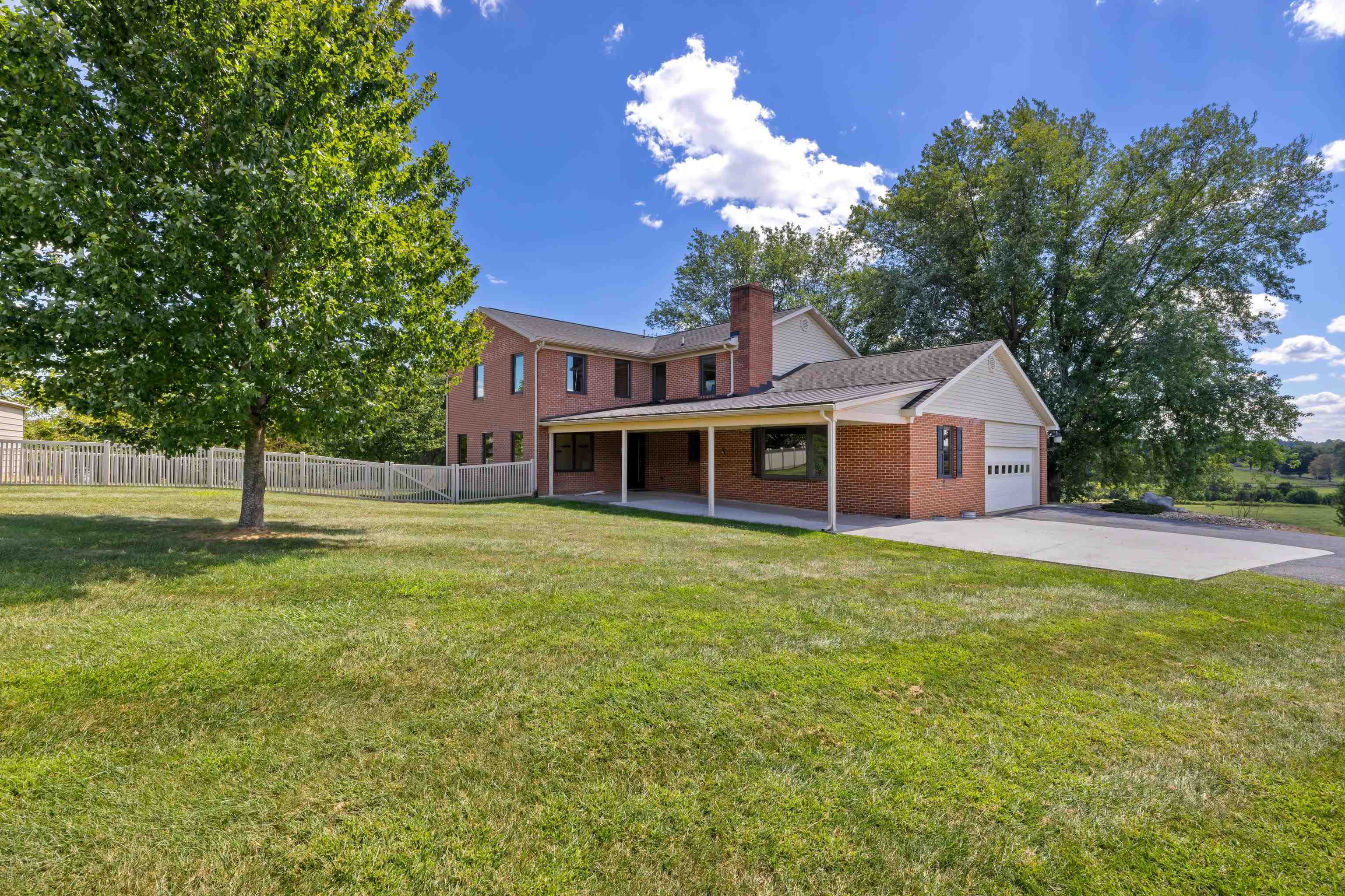 3390 SPRING CREEK RD, BRIDGEWATER, Virginia 22812, 4 Bedrooms Bedrooms, ,3 BathroomsBathrooms,Residential,3390 SPRING CREEK RD,668761 MLS # 668761