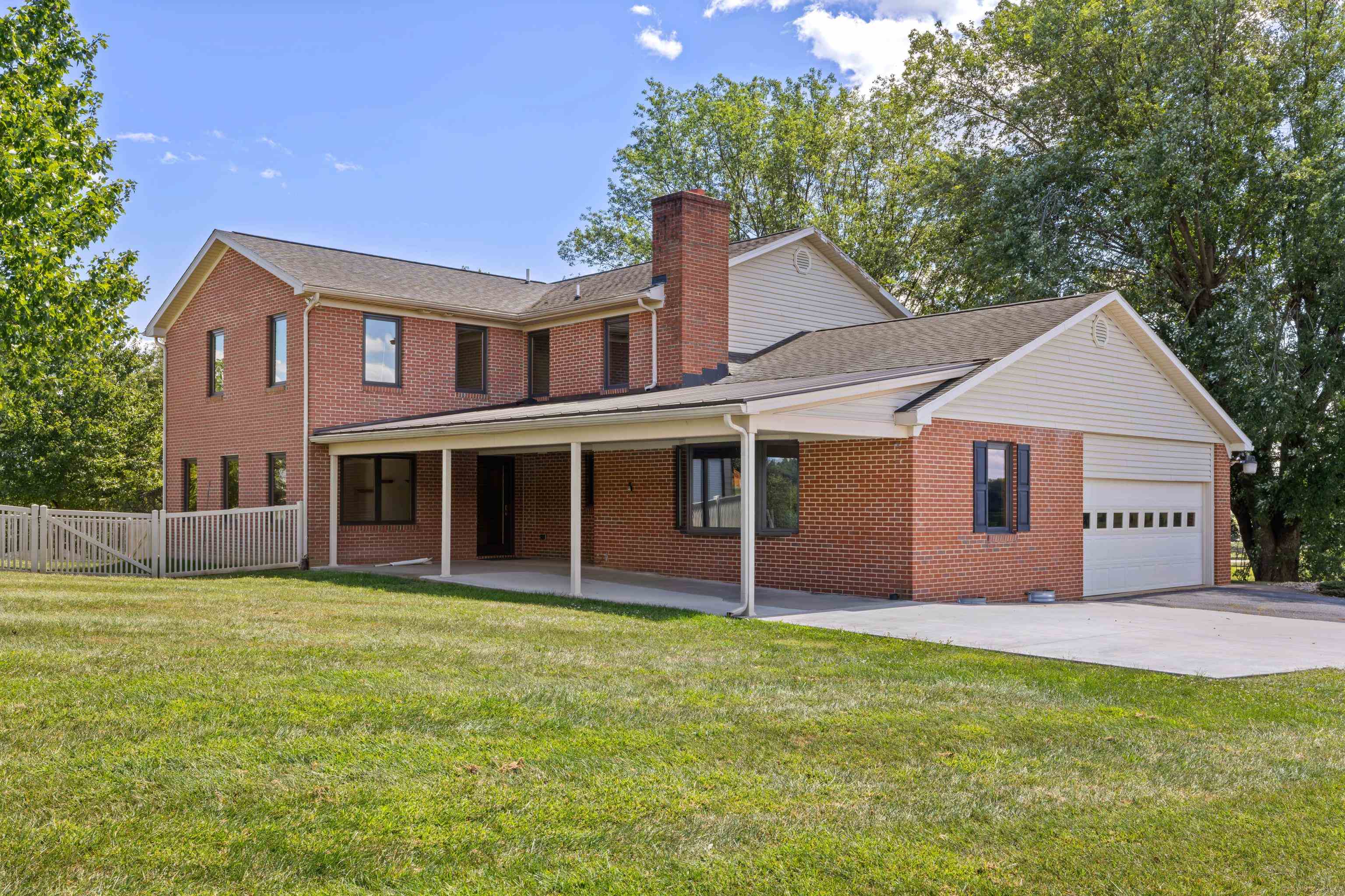3390 SPRING CREEK RD, BRIDGEWATER, Virginia 22812, 4 Bedrooms Bedrooms, ,3 BathroomsBathrooms,Residential,3390 SPRING CREEK RD,668761 MLS # 668761
