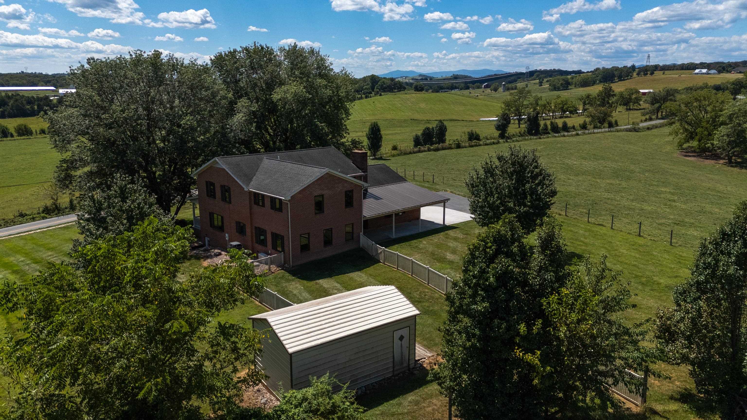 3390 SPRING CREEK RD, BRIDGEWATER, Virginia 22812, 4 Bedrooms Bedrooms, ,3 BathroomsBathrooms,Residential,3390 SPRING CREEK RD,668761 MLS # 668761