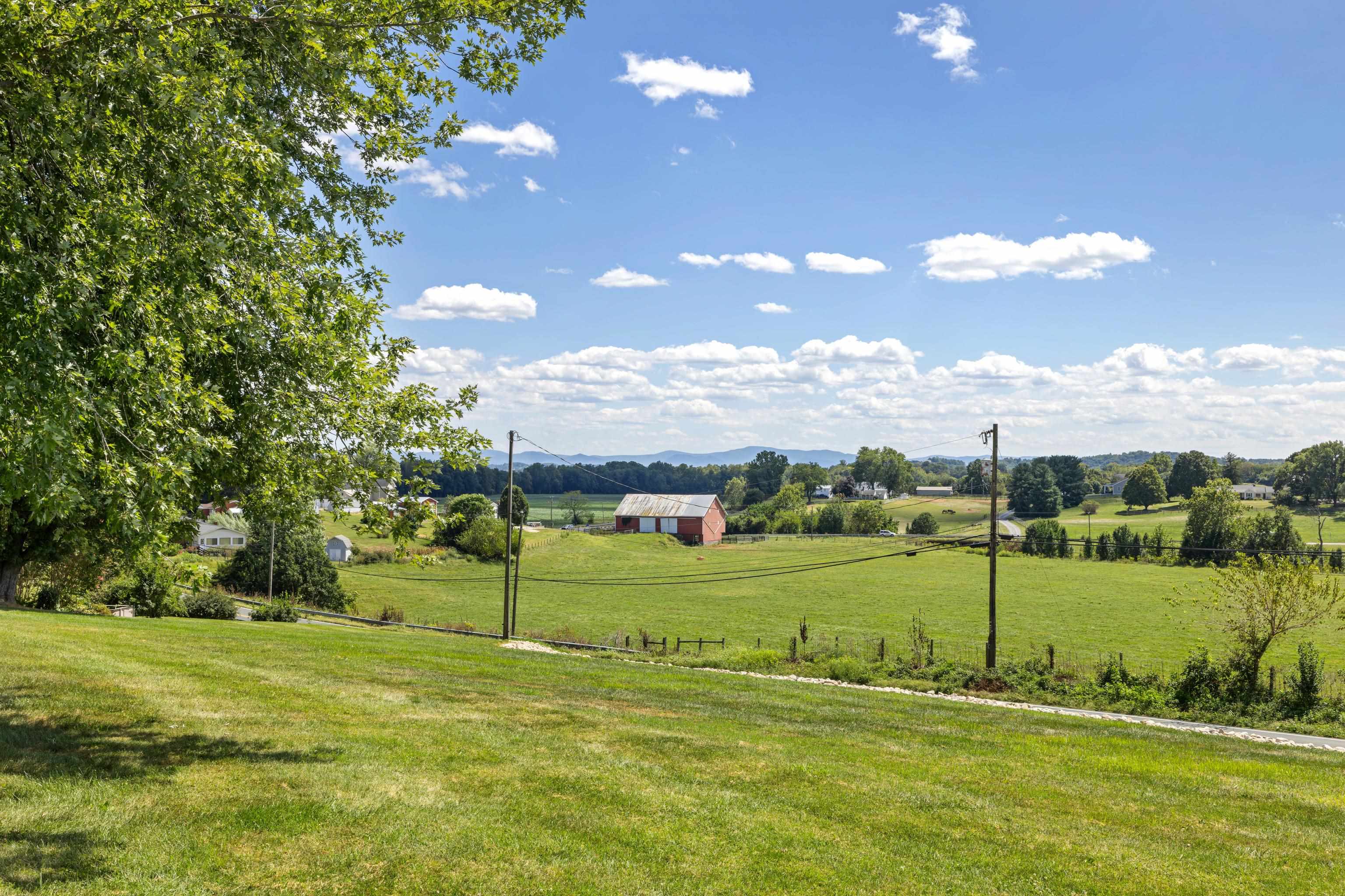 3390 SPRING CREEK RD, BRIDGEWATER, Virginia 22812, 4 Bedrooms Bedrooms, ,3 BathroomsBathrooms,Residential,3390 SPRING CREEK RD,668761 MLS # 668761