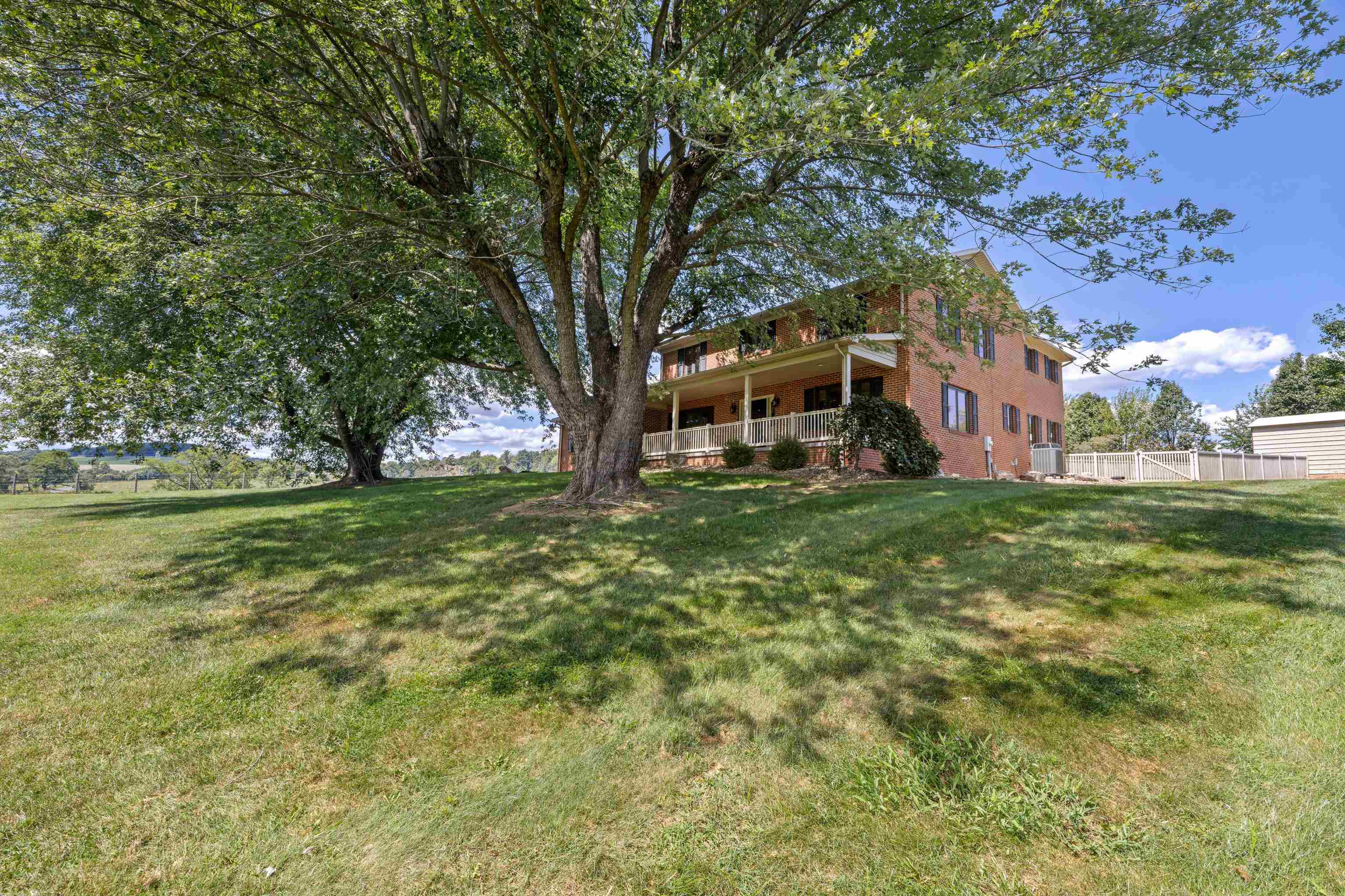 3390 SPRING CREEK RD, BRIDGEWATER, Virginia 22812, 4 Bedrooms Bedrooms, ,3 BathroomsBathrooms,Residential,3390 SPRING CREEK RD,668761 MLS # 668761