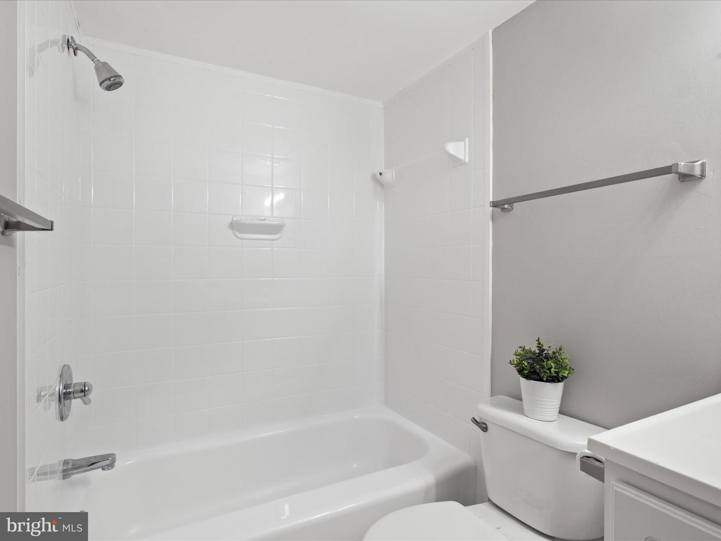 8316 TOBIN RD #8316-11, ANNANDALE, Virginia 22003, 1 Bedroom Bedrooms, 2 Rooms Rooms,1 BathroomBathrooms,Residential,For sale,8316 TOBIN RD #8316-11,VAFX2260558 MLS # VAFX2260558 8316 TOBIN RD #8316-11, ANNANDALE, Virginia 22003, 1 Bedroom Bedrooms, 2 Rooms Rooms,1 BathroomBathrooms,Residential,For sale,8316 TOBIN RD #8316-11,VAFX2260558 MLS # VAFX2260558