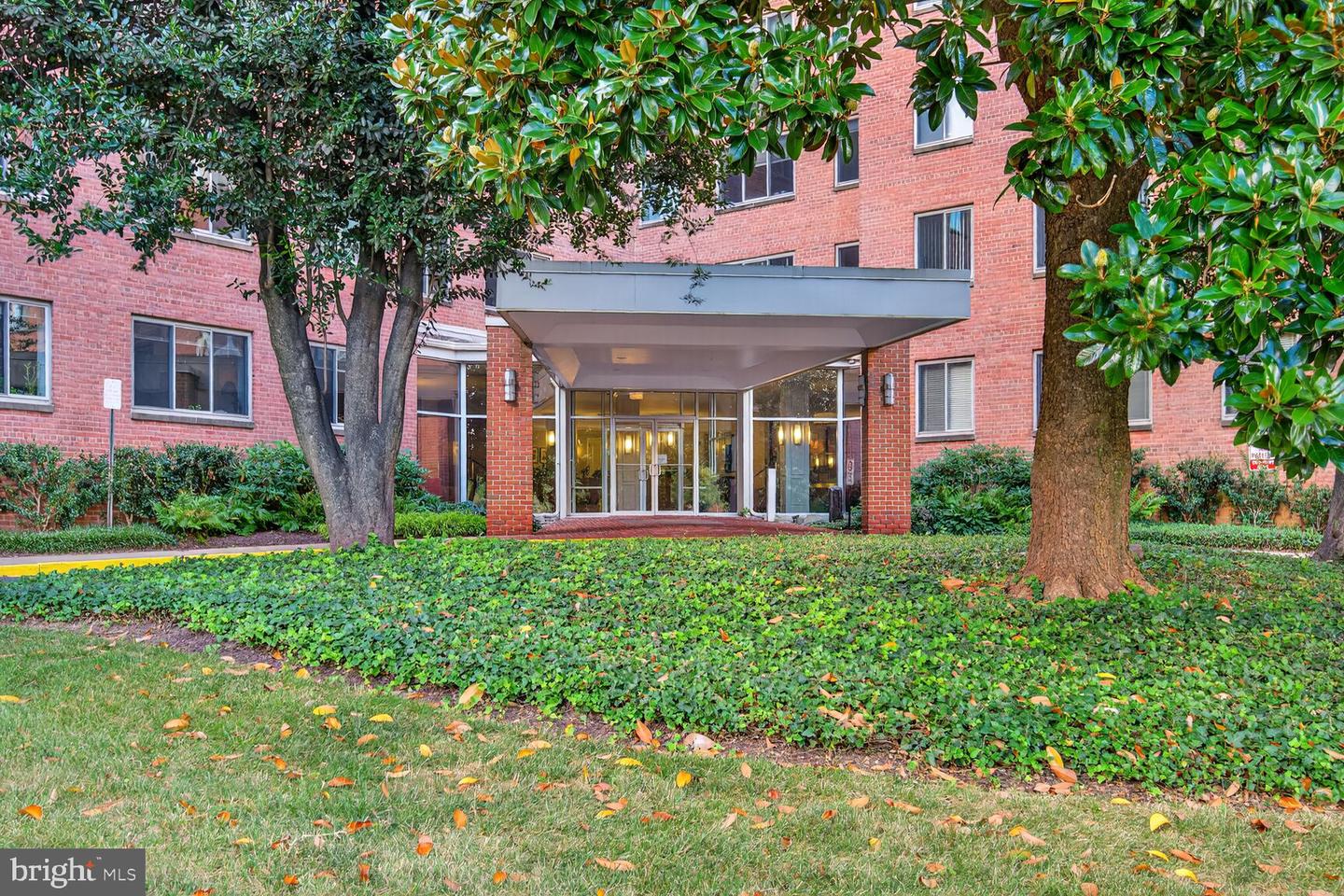 3000 SPOUT RUN PKWY #A306, ARLINGTON, Virginia 22201, 1 Bedroom Bedrooms, ,1 BathroomBathrooms,Residential,For sale,3000 SPOUT RUN PKWY #A306,VAAR2062172 MLS # VAAR2062172