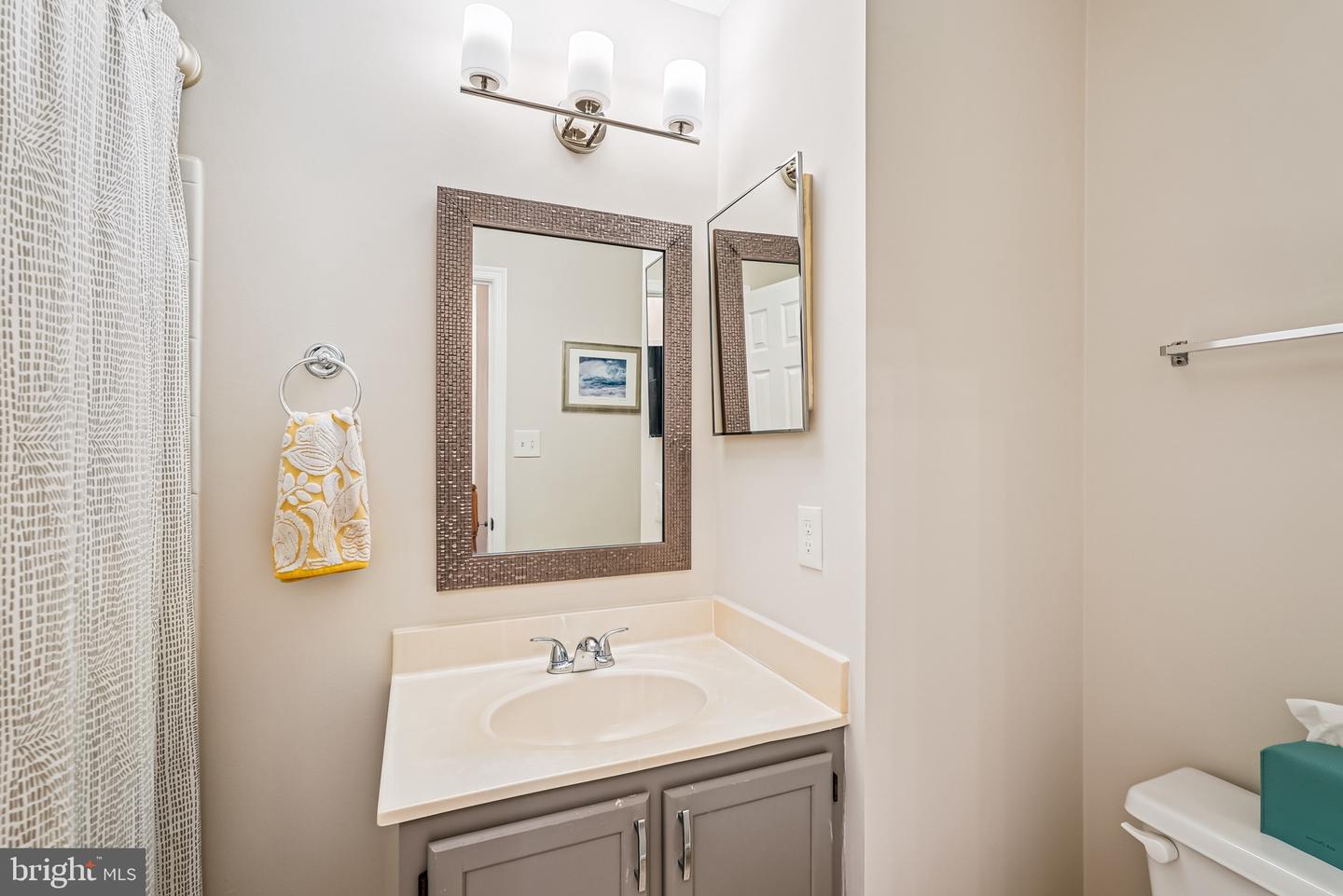 47371 SUNRISE TER, STERLING, Virginia 20165, 3 Bedrooms Bedrooms, ,2 BathroomsBathrooms,Residential,For sale,47371 SUNRISE TER,VALO2104850 MLS # VALO2104850