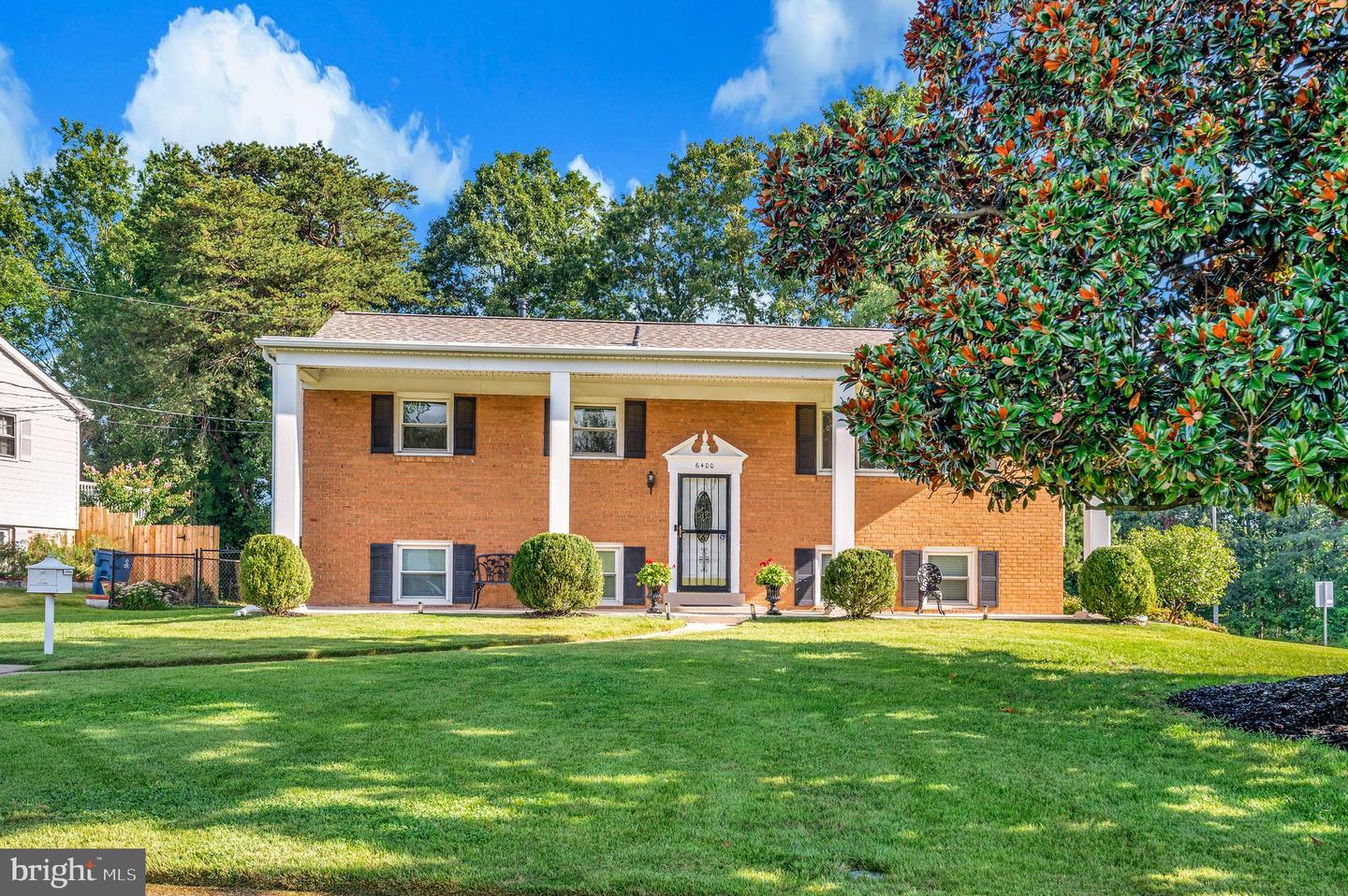 6400 KROY DR, SPRINGFIELD, Virginia 22150, 4 Bedrooms Bedrooms, ,2 BathroomsBathrooms,Residential,For sale,6400 KROY DR,VAFX2262680 MLS # VAFX2262680