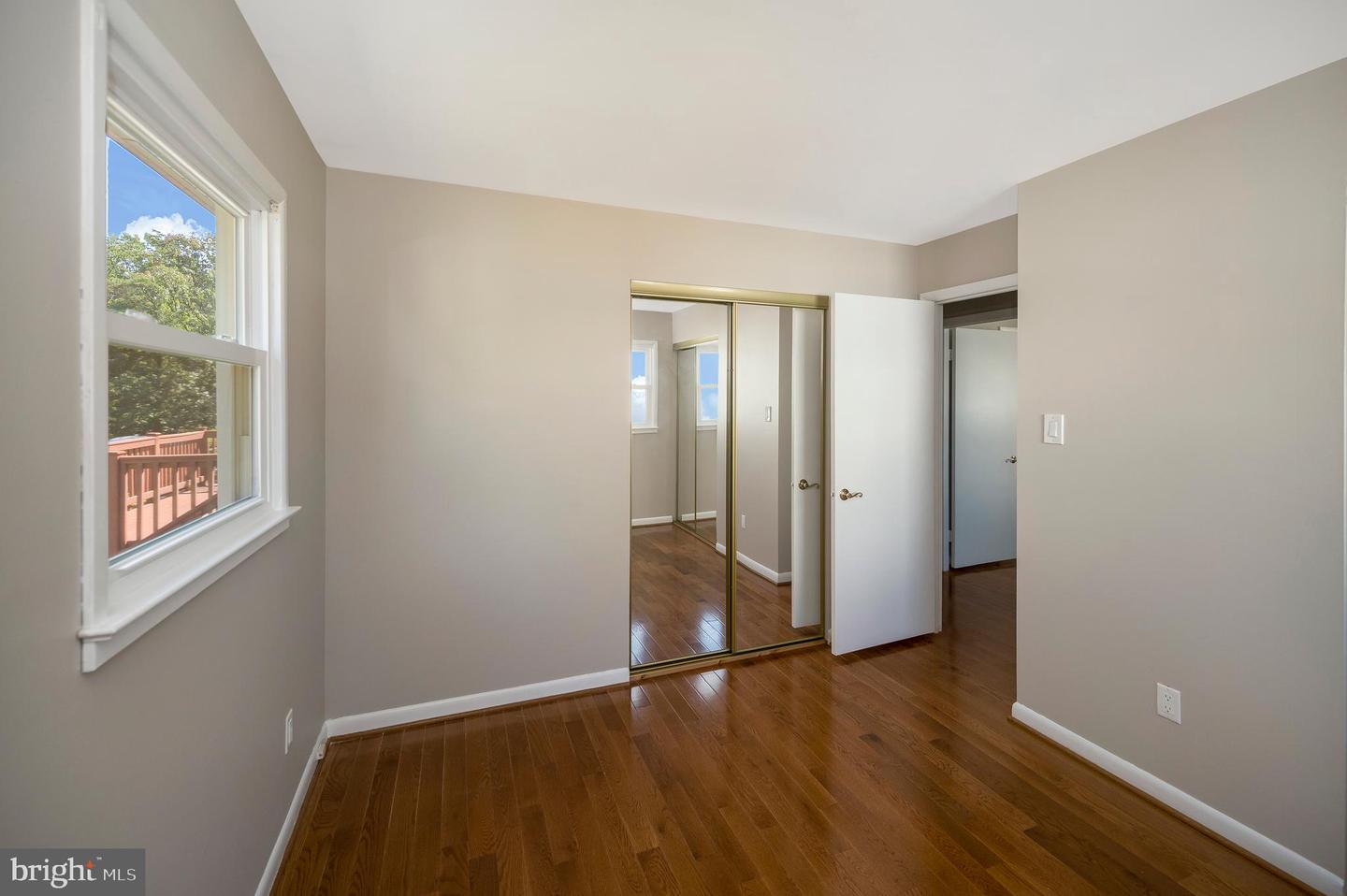 6400 KROY DR, SPRINGFIELD, Virginia 22150, 4 Bedrooms Bedrooms, ,2 BathroomsBathrooms,Residential,For sale,6400 KROY DR,VAFX2262680 MLS # VAFX2262680