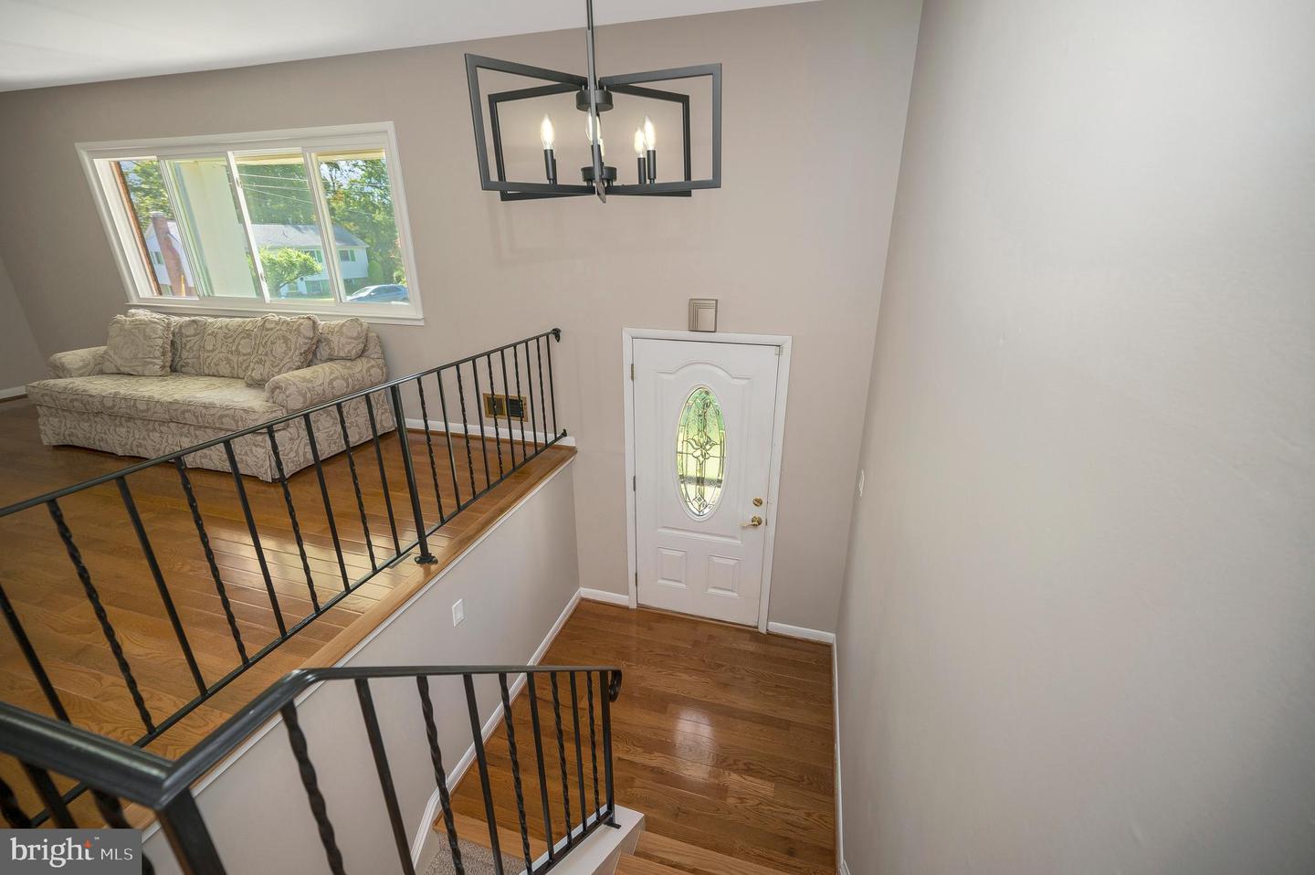 6400 KROY DR, SPRINGFIELD, Virginia 22150, 4 Bedrooms Bedrooms, ,2 BathroomsBathrooms,Residential,For sale,6400 KROY DR,VAFX2262680 MLS # VAFX2262680