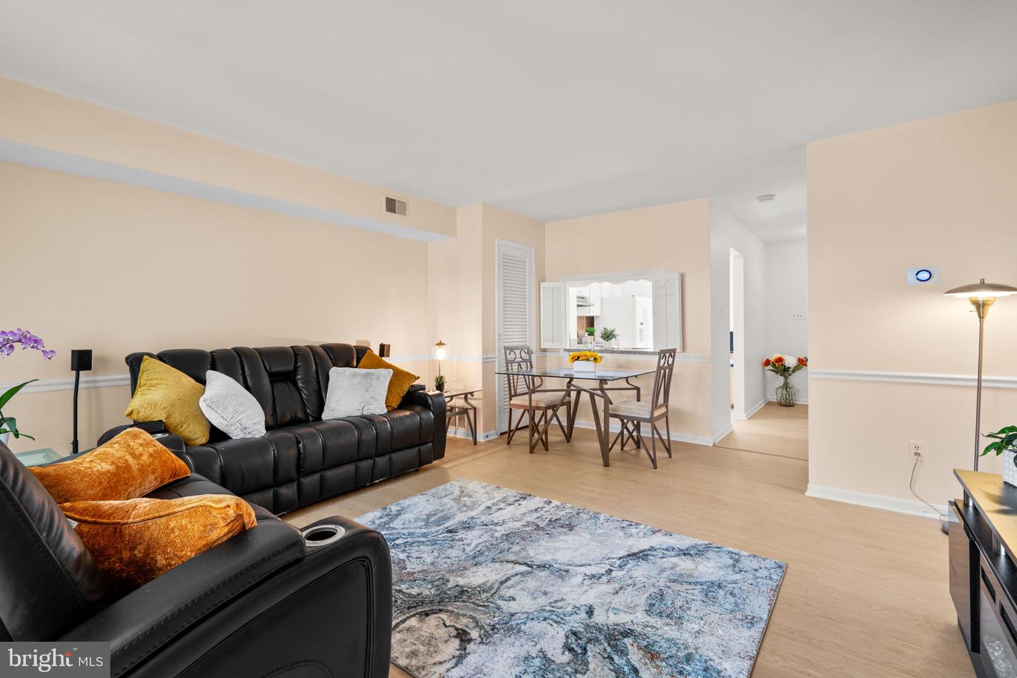 8550 MILFORD CT #892, SPRINGFIELD, Virginia 22152, 2 Bedrooms Bedrooms, ,1 BathroomBathrooms,Residential,For sale,8550 MILFORD CT #892,VAFX2262560 MLS # VAFX2262560