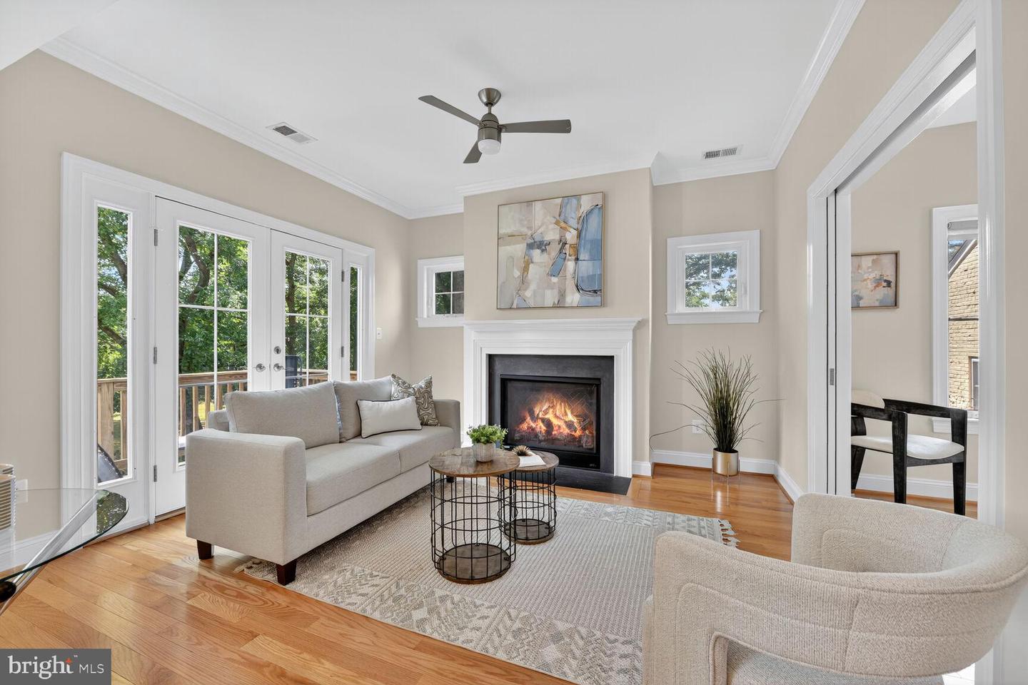 2828 N VAN BUREN ST, ARLINGTON, Virginia 22213, 5 Bedrooms Bedrooms, ,5 BathroomsBathrooms,Residential,For sale,2828 N VAN BUREN ST,VAAR2062550 MLS # VAAR2062550