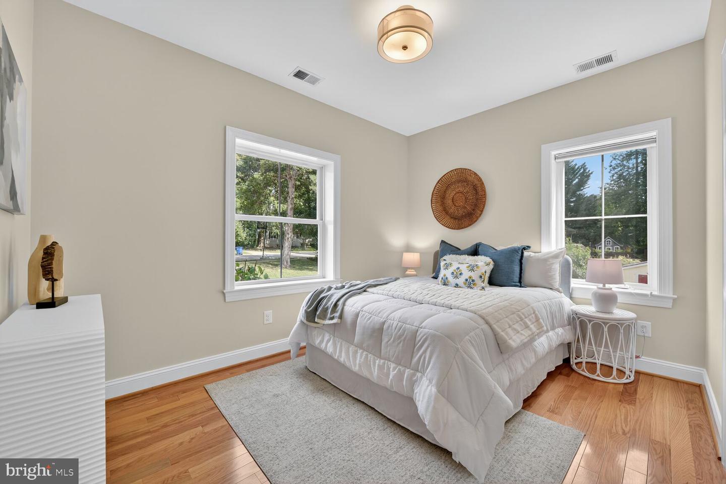 2828 N VAN BUREN ST, ARLINGTON, Virginia 22213, 5 Bedrooms Bedrooms, ,5 BathroomsBathrooms,Residential,For sale,2828 N VAN BUREN ST,VAAR2062550 MLS # VAAR2062550