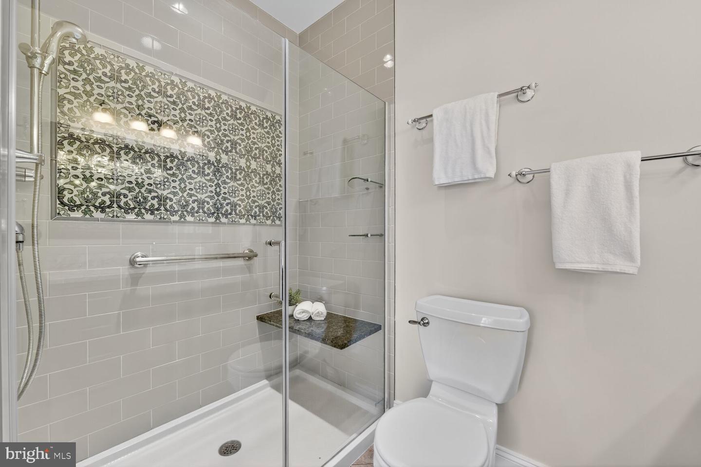 2828 N VAN BUREN ST, ARLINGTON, Virginia 22213, 5 Bedrooms Bedrooms, ,5 BathroomsBathrooms,Residential,For sale,2828 N VAN BUREN ST,VAAR2062550 MLS # VAAR2062550