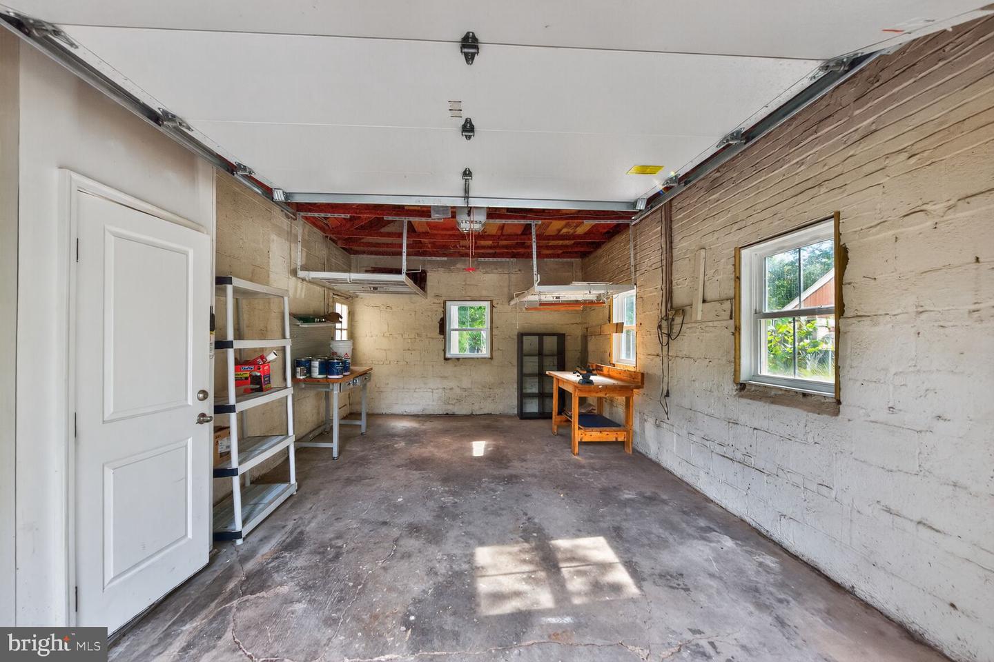 2828 N VAN BUREN ST, ARLINGTON, Virginia 22213, 5 Bedrooms Bedrooms, ,5 BathroomsBathrooms,Residential,For sale,2828 N VAN BUREN ST,VAAR2062550 MLS # VAAR2062550