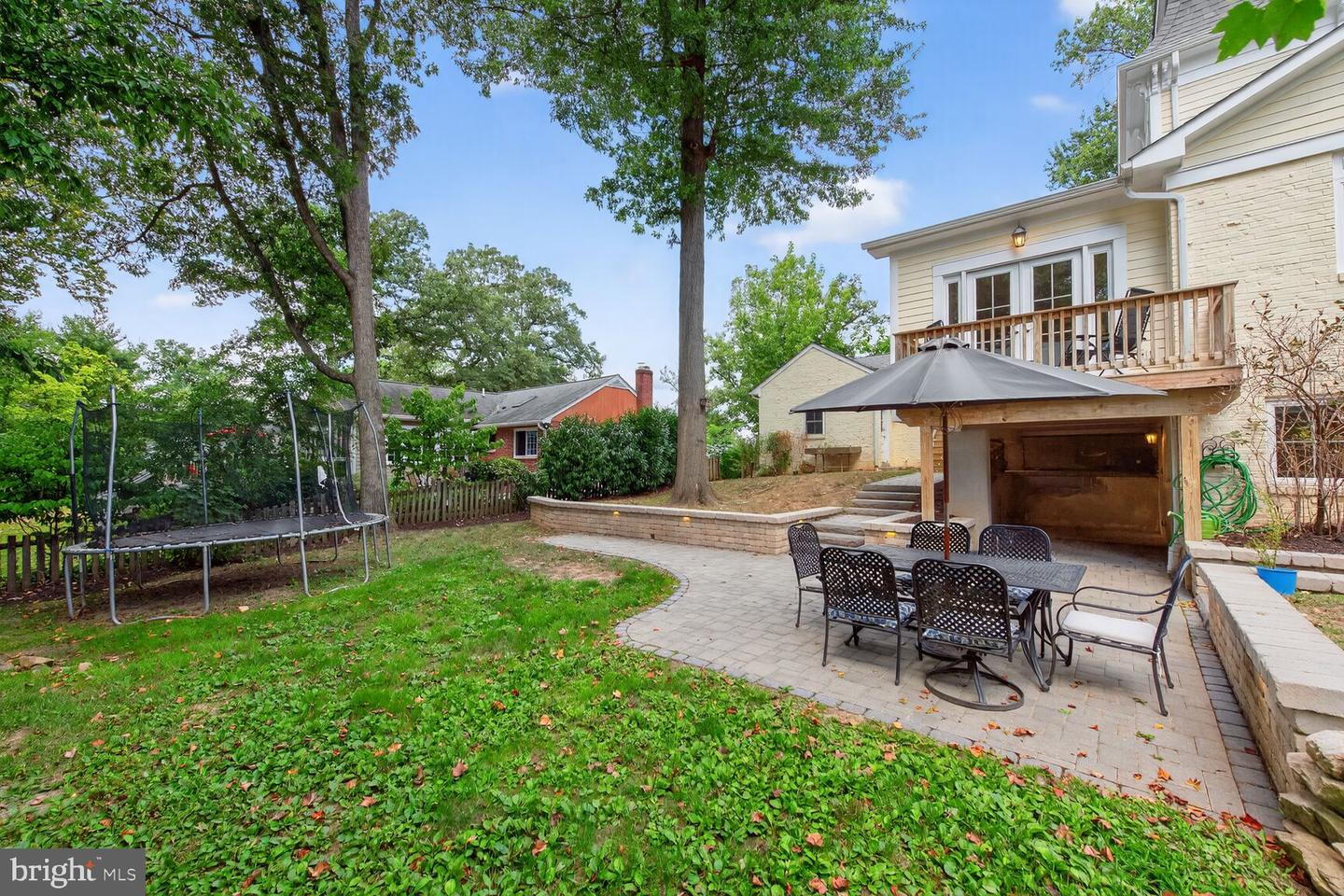 2828 N VAN BUREN ST, ARLINGTON, Virginia 22213, 5 Bedrooms Bedrooms, ,5 BathroomsBathrooms,Residential,For sale,2828 N VAN BUREN ST,VAAR2062550 MLS # VAAR2062550