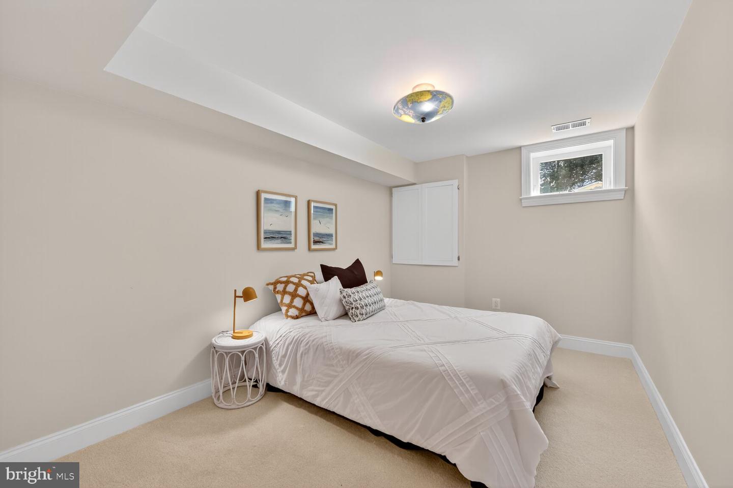 2828 N VAN BUREN ST, ARLINGTON, Virginia 22213, 5 Bedrooms Bedrooms, ,5 BathroomsBathrooms,Residential,For sale,2828 N VAN BUREN ST,VAAR2062550 MLS # VAAR2062550