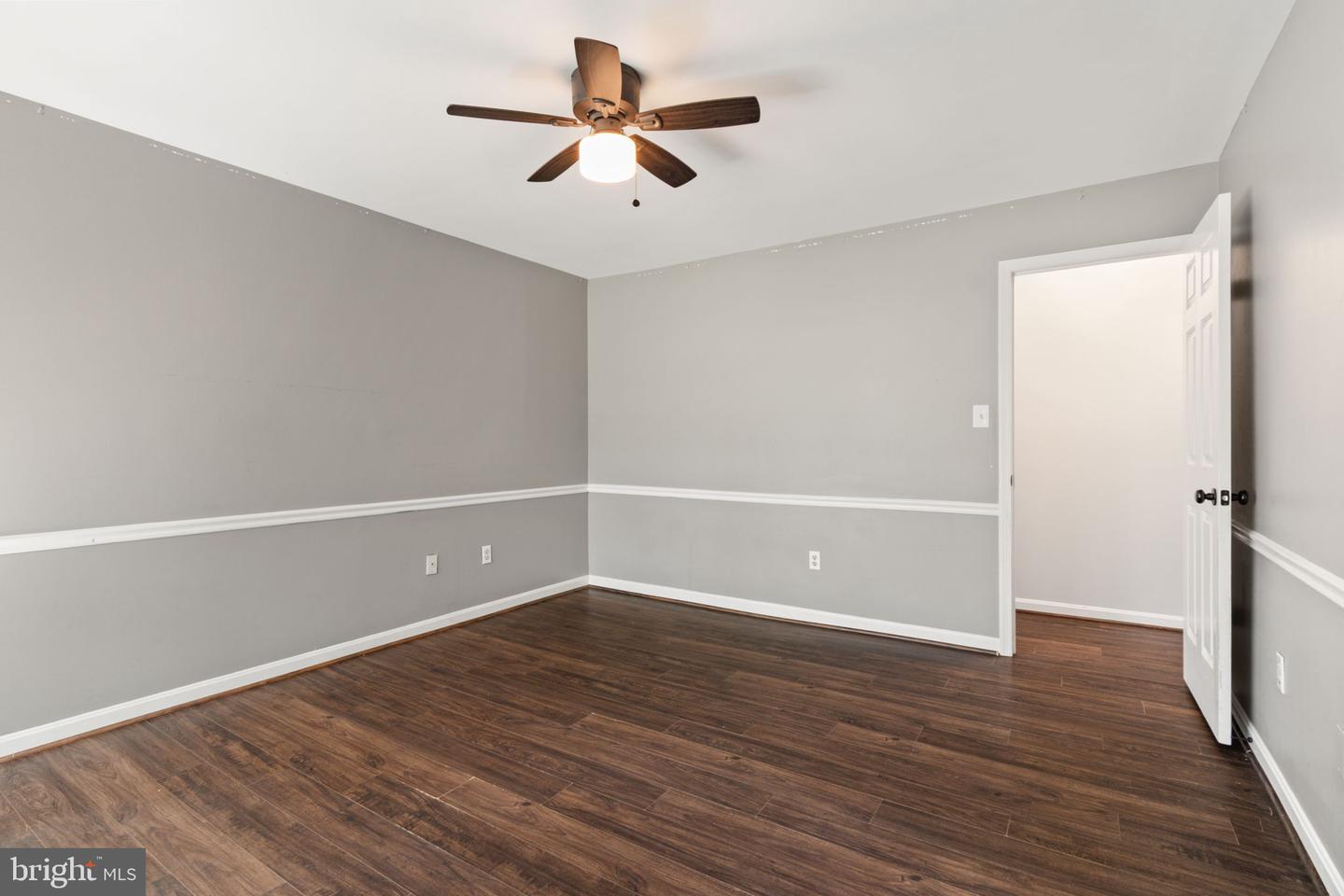 1 FOXMORE CT, STERLING, Virginia 20165, 3 Bedrooms Bedrooms, ,3 BathroomsBathrooms,Residential,For sale,1 FOXMORE CT,VALO2105072 MLS # VALO2105072