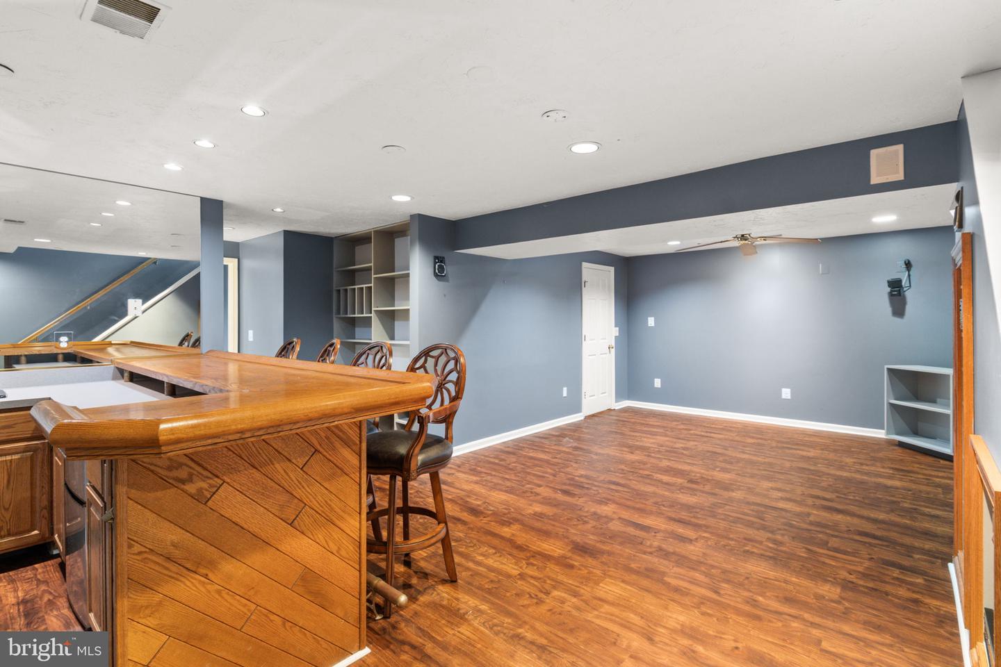 1 FOXMORE CT, STERLING, Virginia 20165, 3 Bedrooms Bedrooms, ,3 BathroomsBathrooms,Residential,For sale,1 FOXMORE CT,VALO2105072 MLS # VALO2105072
