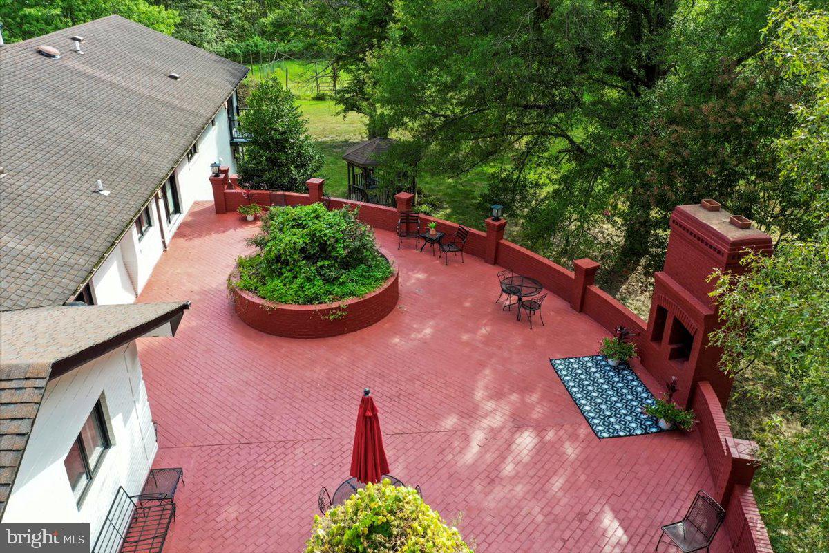 249 MINERAL SPRINGS DR, FRONT ROYAL, Virginia 22630, 5 Bedrooms Bedrooms, ,5 BathroomsBathrooms,Residential,For sale,249 MINERAL SPRINGS DR,VAWR2012046 MLS # VAWR2012046