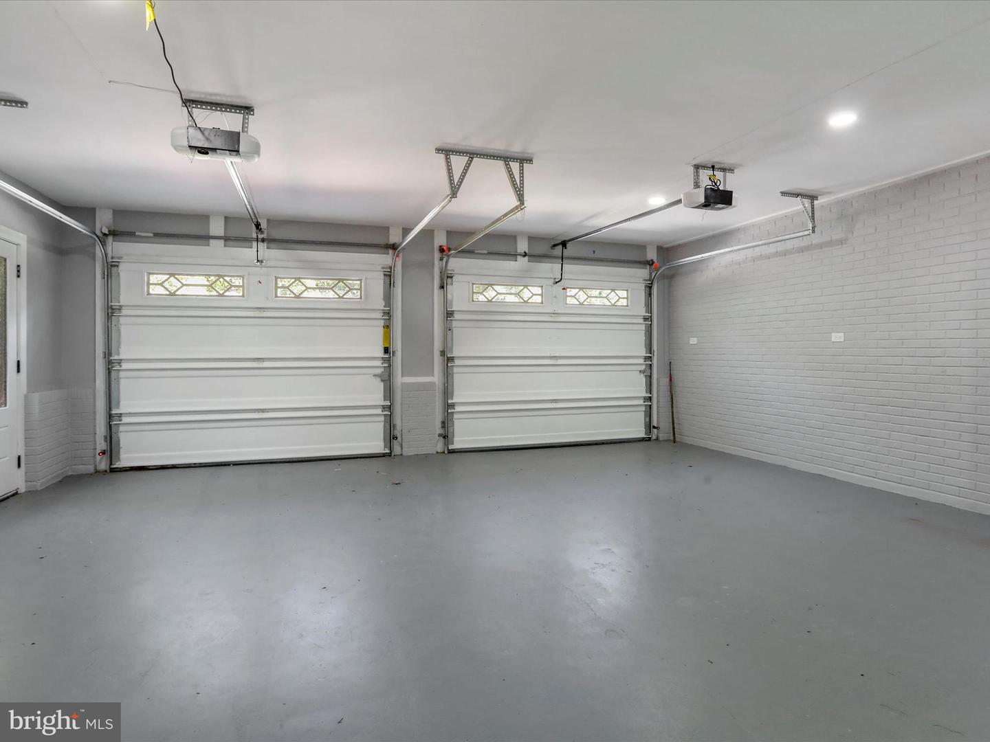 249 MINERAL SPRINGS DR, FRONT ROYAL, Virginia 22630, 5 Bedrooms Bedrooms, ,5 BathroomsBathrooms,Residential,For sale,249 MINERAL SPRINGS DR,VAWR2012046 MLS # VAWR2012046