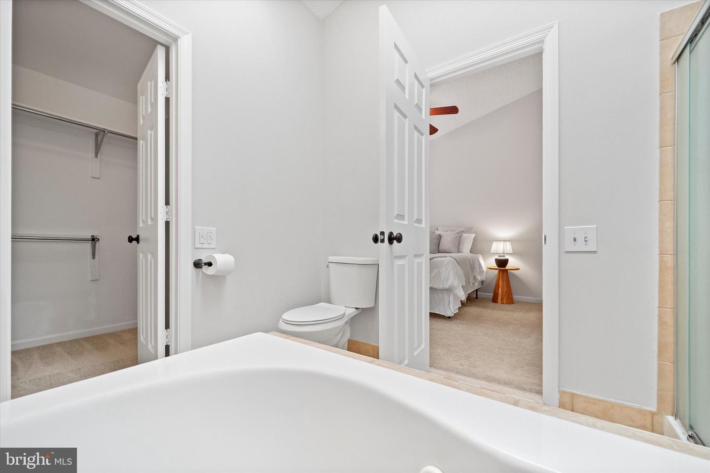 43876 LABURNUM SQ, ASHBURN, Virginia 20147, 3 Bedrooms Bedrooms, ,2 BathroomsBathrooms,Residential,For sale,43876 LABURNUM SQ,VALO2105122 MLS # VALO2105122