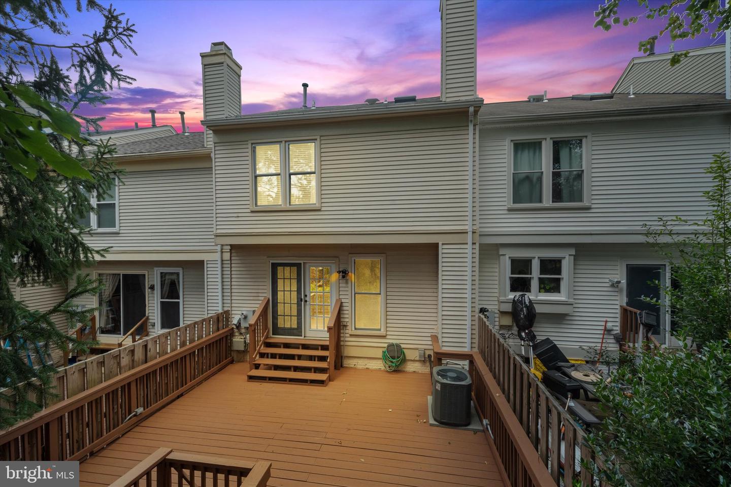 43876 LABURNUM SQ, ASHBURN, Virginia 20147, 3 Bedrooms Bedrooms, ,2 BathroomsBathrooms,Residential,For sale,43876 LABURNUM SQ,VALO2105122 MLS # VALO2105122