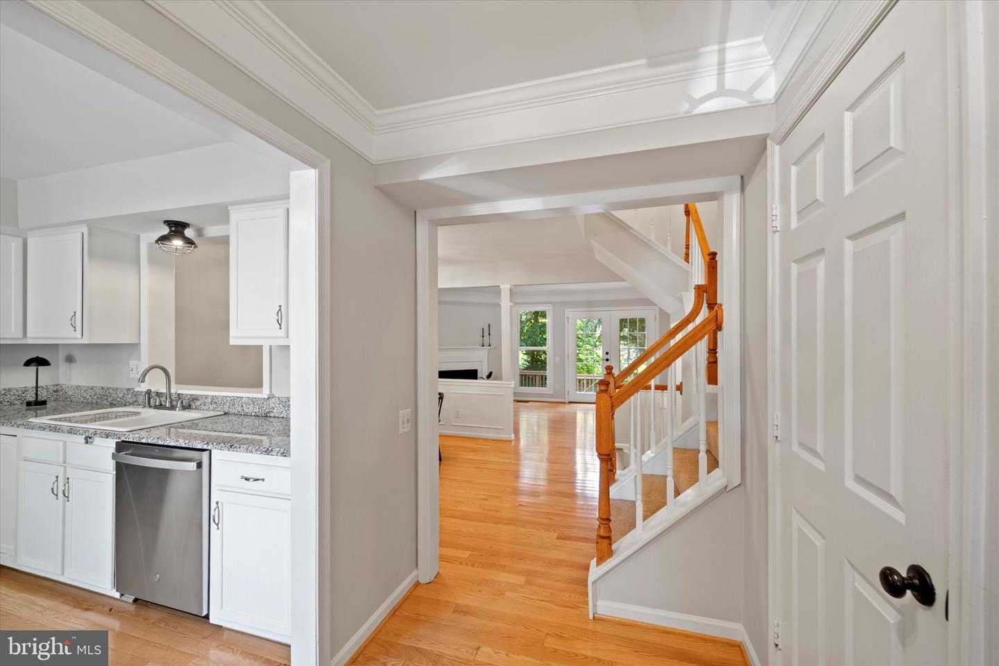 43876 LABURNUM SQ, ASHBURN, Virginia 20147, 3 Bedrooms Bedrooms, ,2 BathroomsBathrooms,Residential,For sale,43876 LABURNUM SQ,VALO2105122 MLS # VALO2105122
