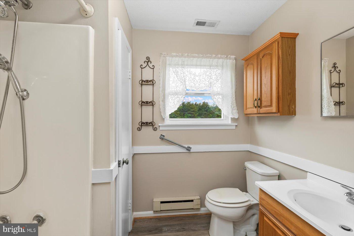 3528 SLATE MILLS RD, SPERRYVILLE, Virginia 22740, 4 Bedrooms Bedrooms, ,2 BathroomsBathrooms,Residential,For sale,3528 SLATE MILLS RD,VARP2002236 MLS # VARP2002236