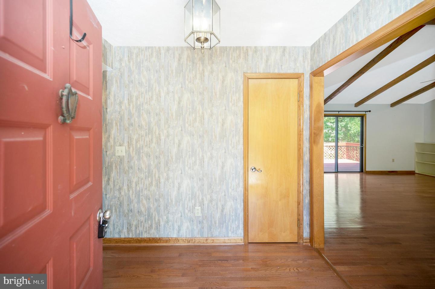 204 FREEDOM RD, LOCUST GROVE, Virginia 22508, 3 Bedrooms Bedrooms, ,2 BathroomsBathrooms,Residential,For sale,204 FREEDOM RD,VAOR2010574 MLS # VAOR2010574