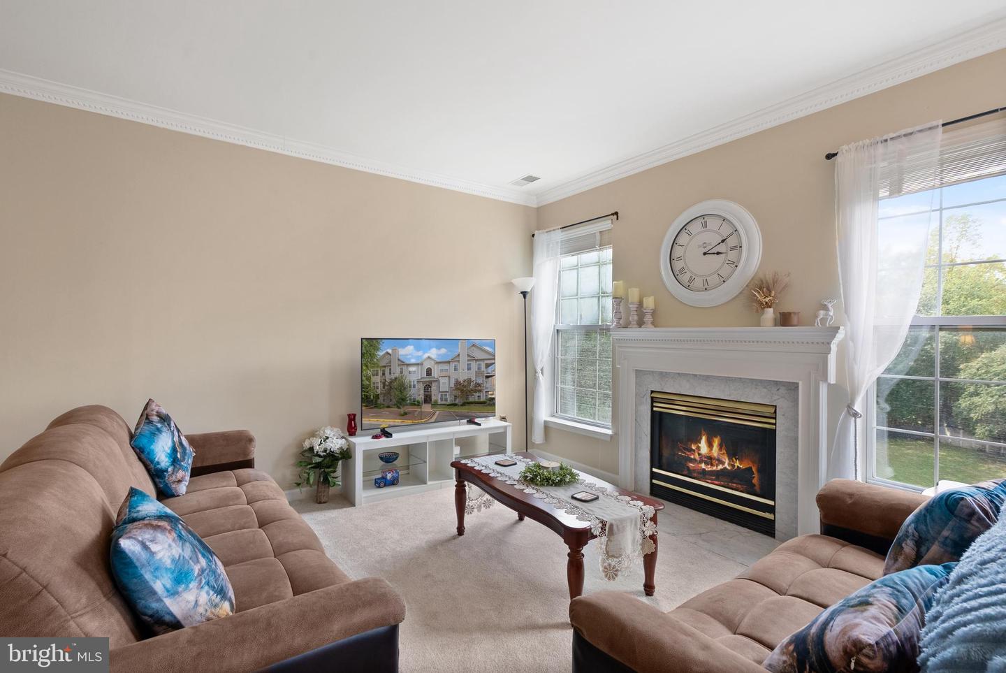5924 FOUNDERS HILL DR #203, ALEXANDRIA, Virginia 22310, 2 Bedrooms Bedrooms, ,2 BathroomsBathrooms,Residential,For sale,5924 FOUNDERS HILL DR #203,VAFX2263190 MLS # VAFX2263190
