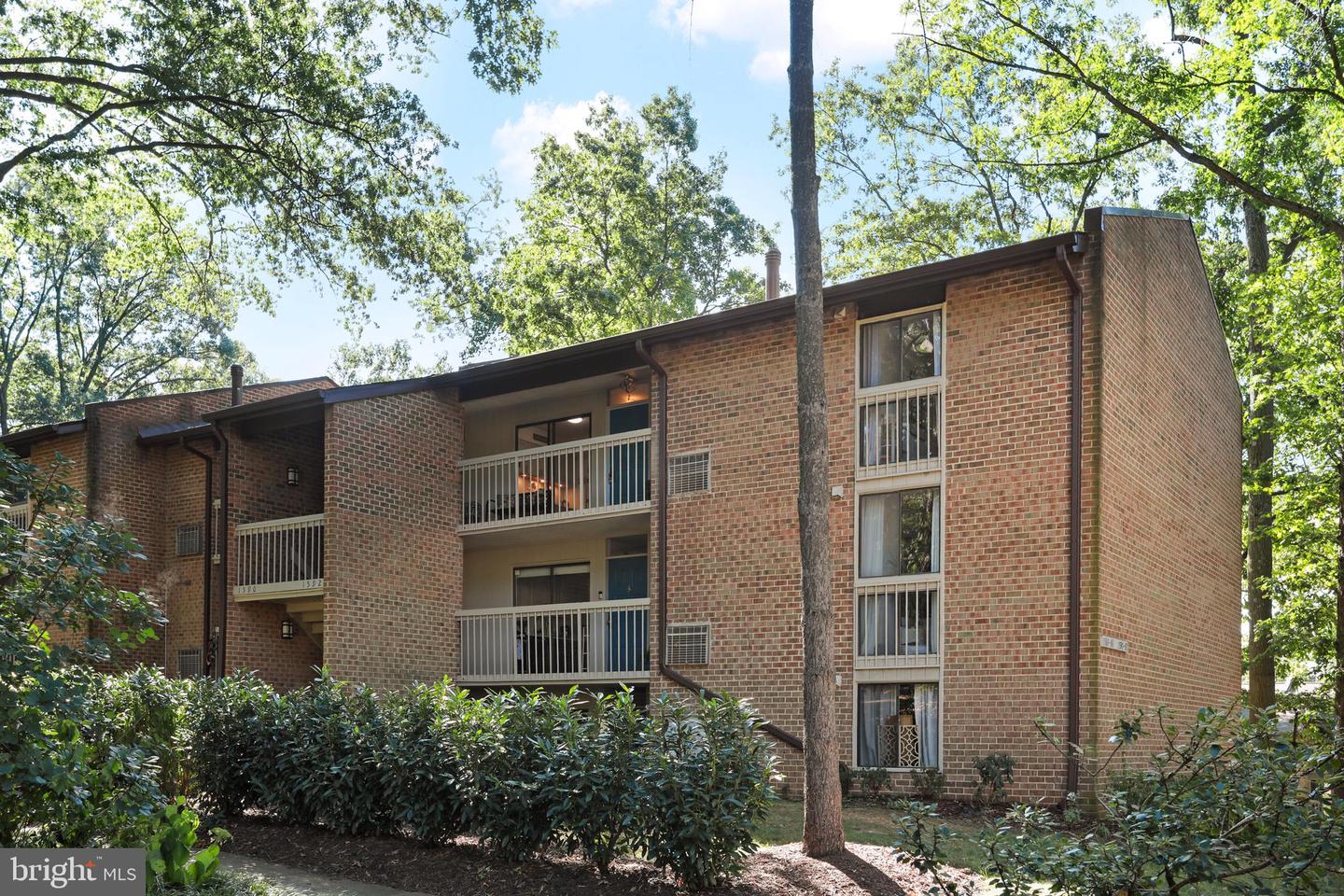 1592 MOORINGS DR #22B, RESTON, Virginia 20190, 2 Bedrooms Bedrooms, ,1 BathroomBathrooms,Residential,For sale,1592 MOORINGS DR #22B,VAFX2263208 MLS # VAFX2263208