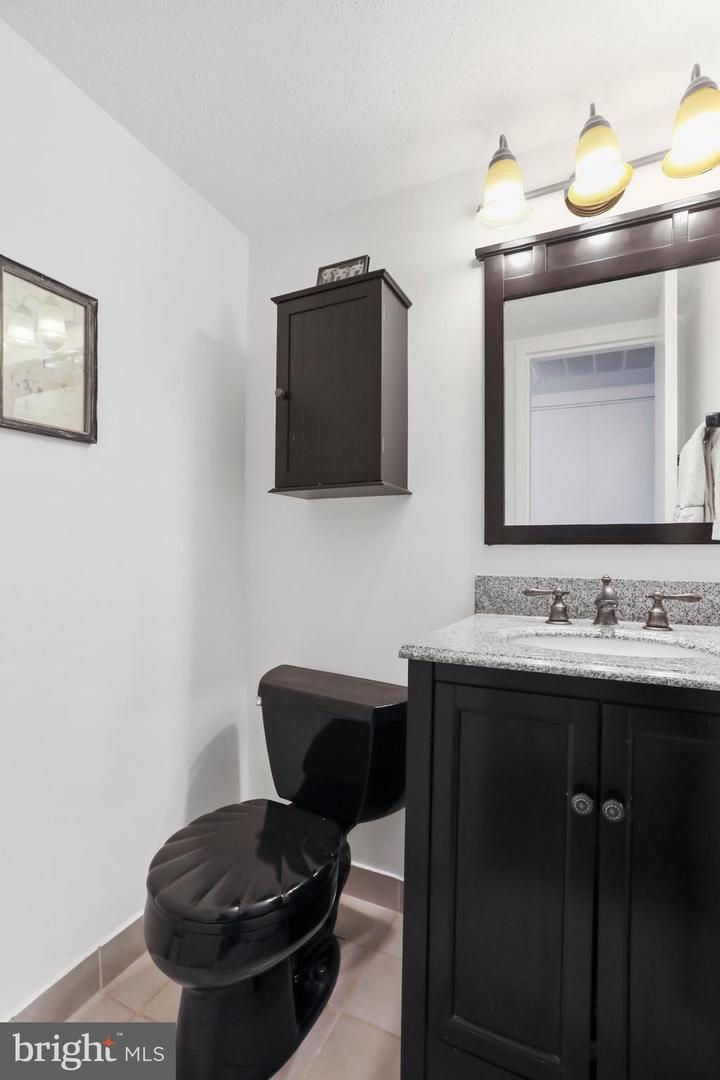 1592 MOORINGS DR #22B, RESTON, Virginia 20190, 2 Bedrooms Bedrooms, ,1 BathroomBathrooms,Residential,For sale,1592 MOORINGS DR #22B,VAFX2263208 MLS # VAFX2263208