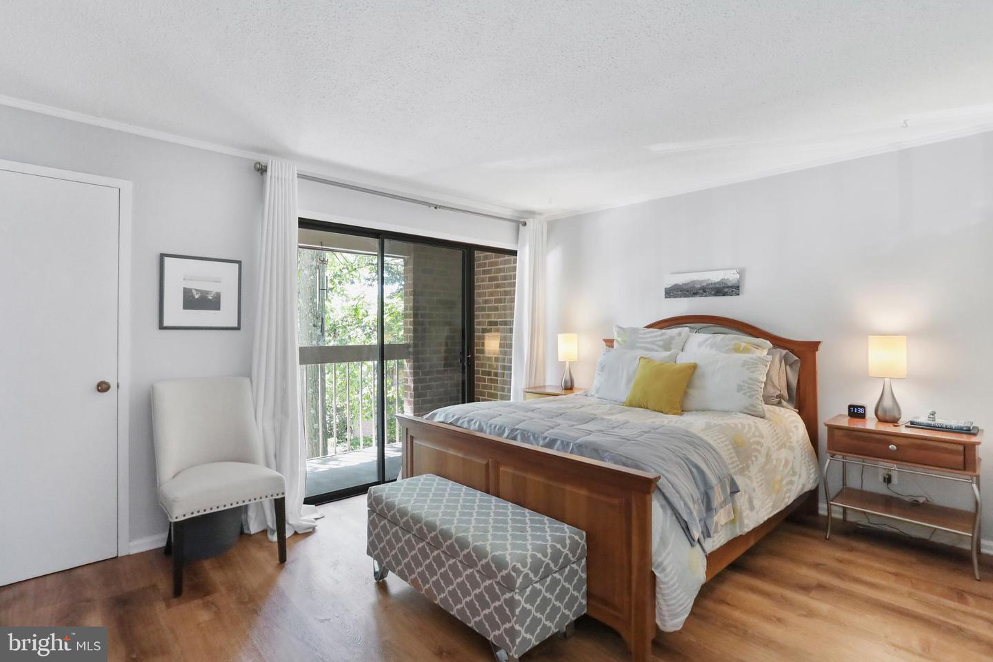 1592 MOORINGS DR #22B, RESTON, Virginia 20190, 2 Bedrooms Bedrooms, ,1 BathroomBathrooms,Residential,For sale,1592 MOORINGS DR #22B,VAFX2263208 MLS # VAFX2263208