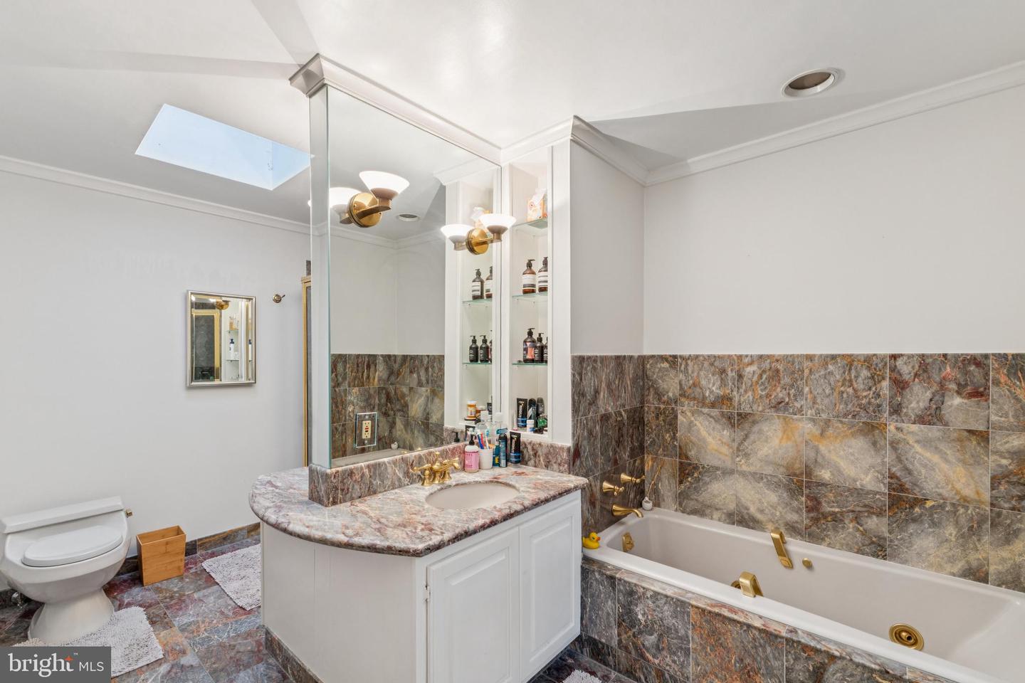 1611 SUTER LN NW, WASHINGTON, District Of Columbia 20007, 5 Bedrooms Bedrooms, ,3 BathroomsBathrooms,Residential,For sale,1611 SUTER LN NW,DCDC2216758 MLS # DCDC2216758