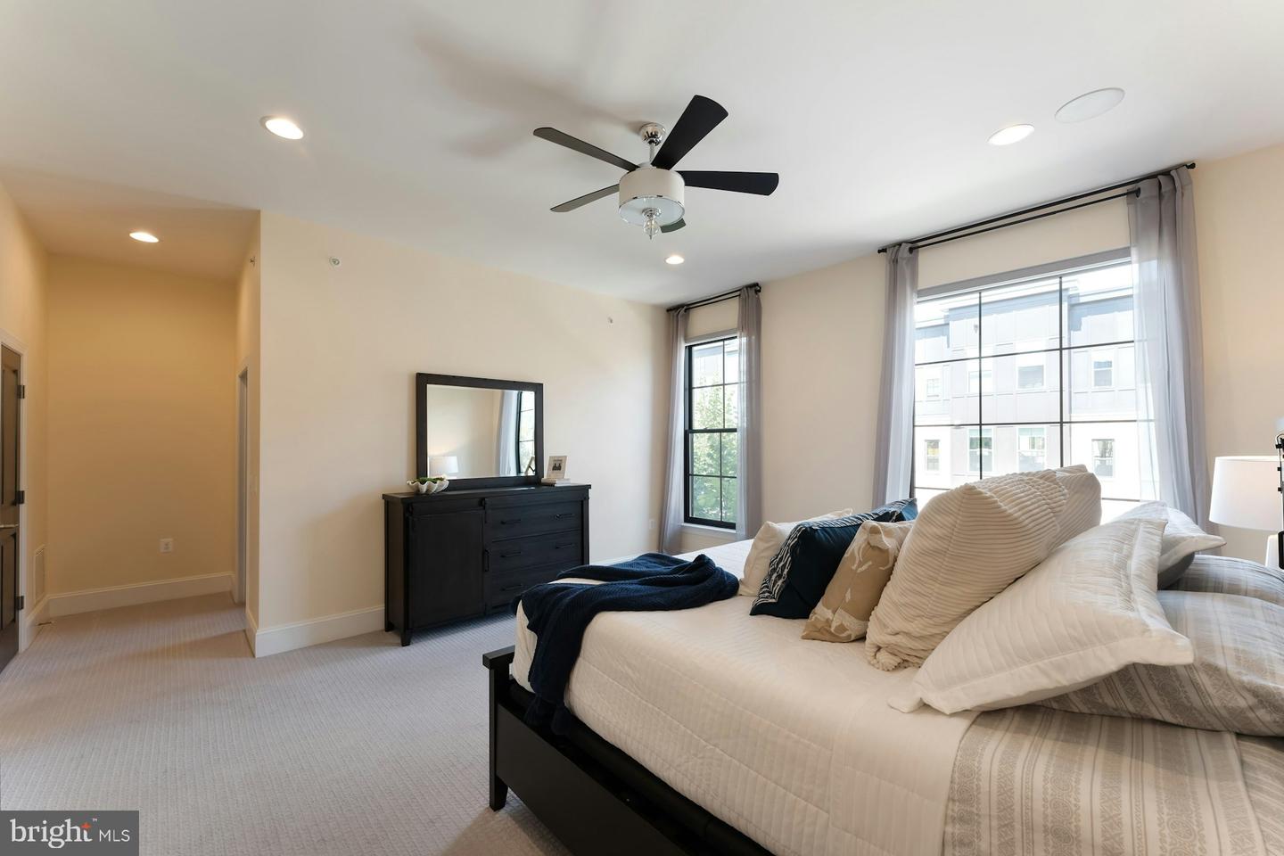 44667 PROVINCETOWN DR, ASHBURN, Virginia 20147, 5 Bedrooms Bedrooms, ,4 BathroomsBathrooms,Residential,For sale,44667 PROVINCETOWN DR,VALO2105336 MLS # VALO2105336