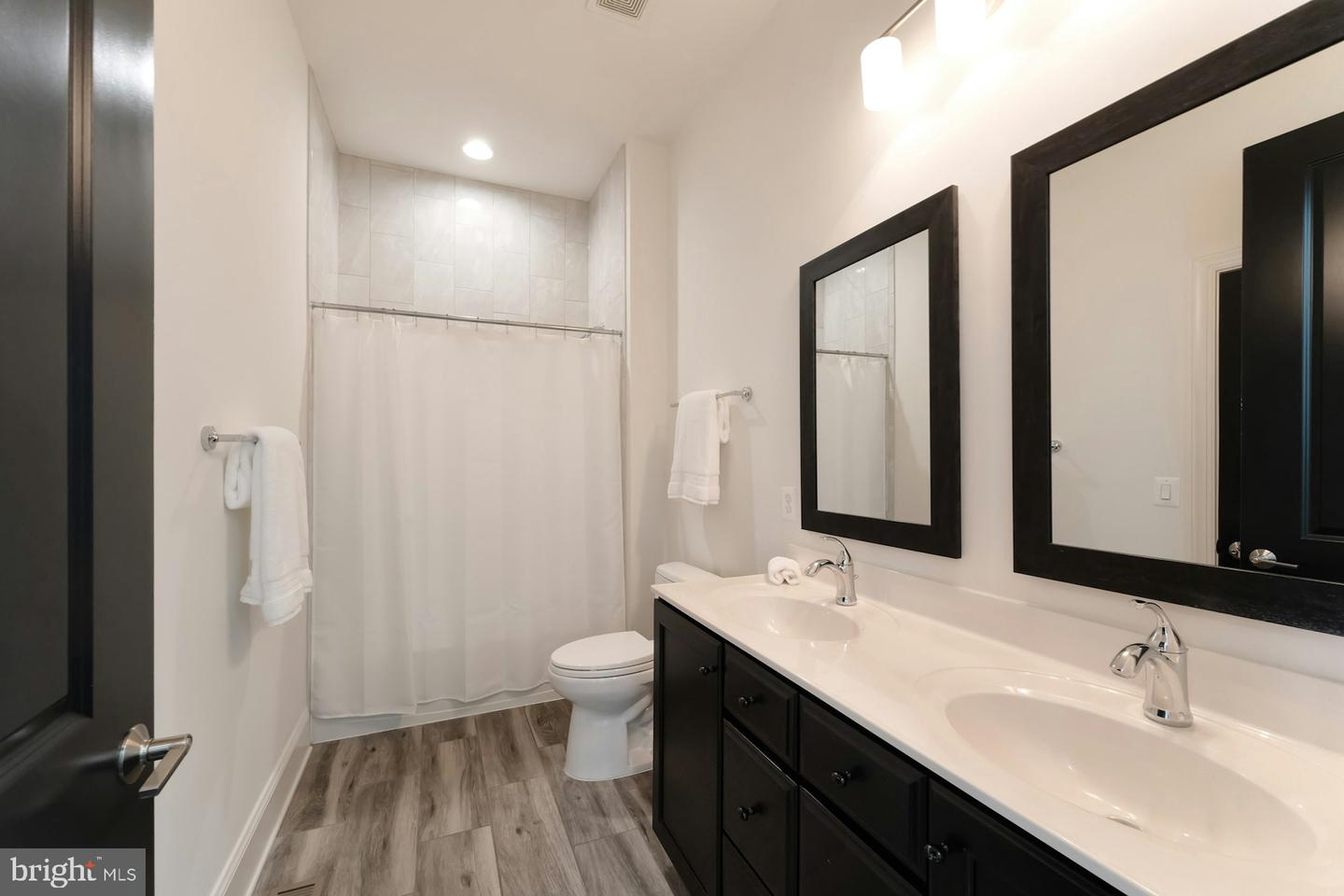 44667 PROVINCETOWN DR, ASHBURN, Virginia 20147, 5 Bedrooms Bedrooms, ,4 BathroomsBathrooms,Residential,For sale,44667 PROVINCETOWN DR,VALO2105336 MLS # VALO2105336