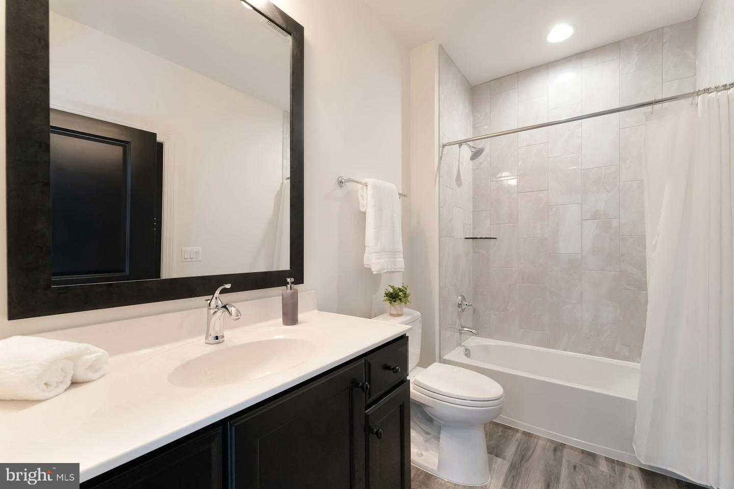 44667 PROVINCETOWN DR, ASHBURN, Virginia 20147, 5 Bedrooms Bedrooms, ,4 BathroomsBathrooms,Residential,For sale,44667 PROVINCETOWN DR,VALO2105336 MLS # VALO2105336