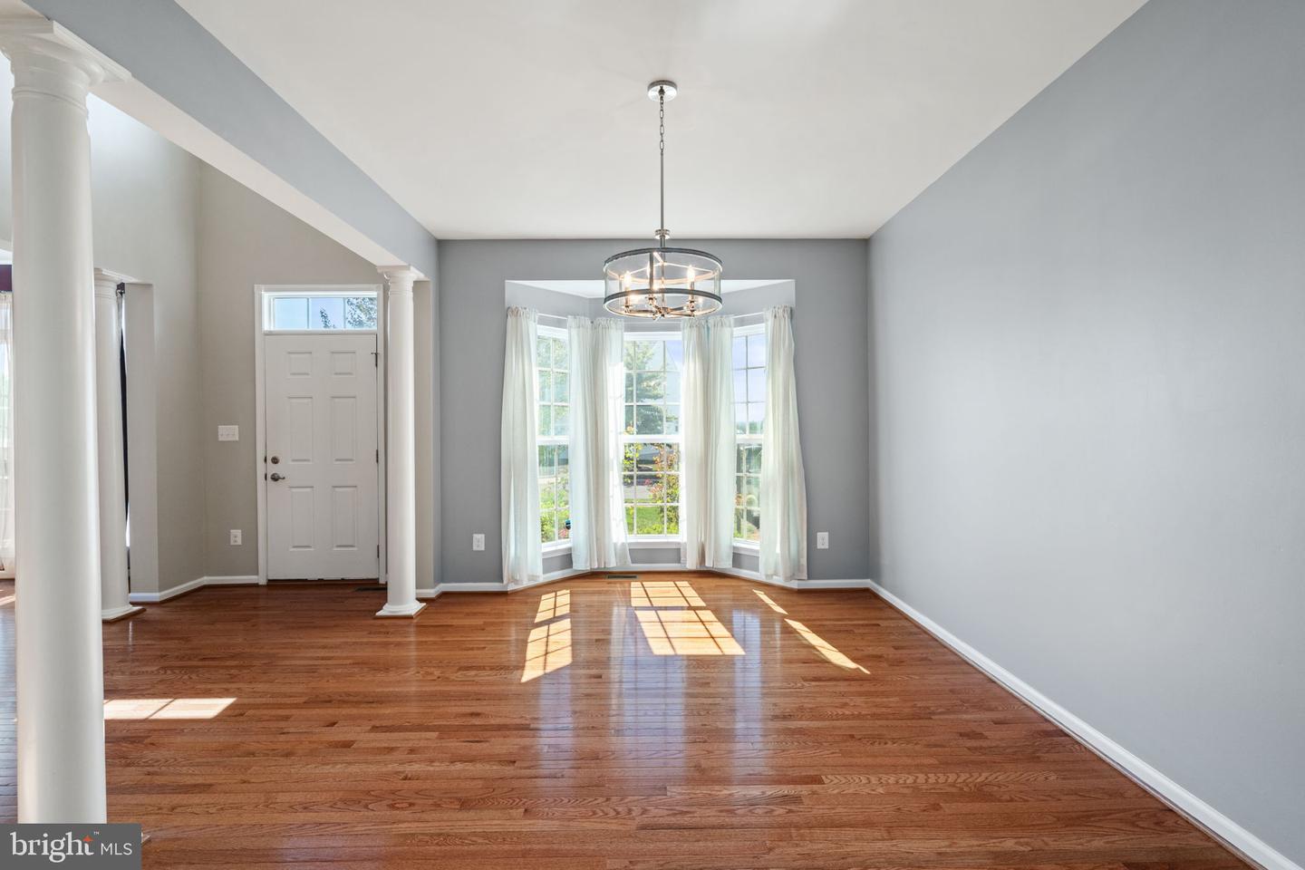 3175 FLEDGLING CIR, WOODBRIDGE, Virginia 22193, 6 Bedrooms Bedrooms, ,4 BathroomsBathrooms,Residential,For sale,3175 FLEDGLING CIR,VAPW2102636 MLS # VAPW2102636 3175 FLEDGLING CIR, WOODBRIDGE, Virginia 22193, 6 Bedrooms Bedrooms, ,4 BathroomsBathrooms,Residential,For sale,3175 FLEDGLING CIR,VAPW2102636 MLS # VAPW2102636