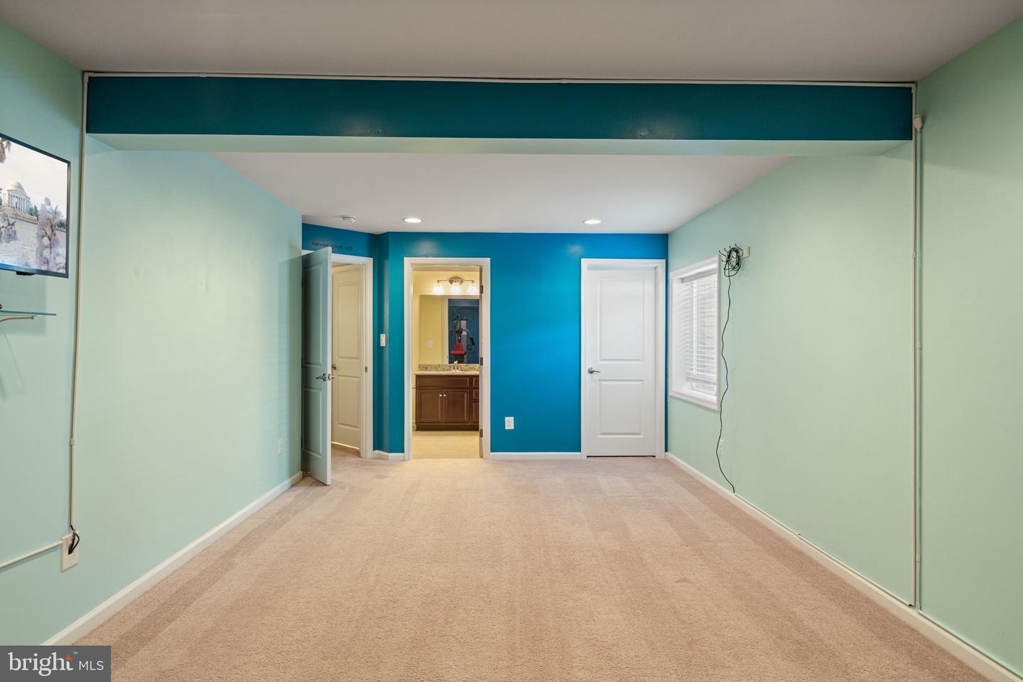 3175 FLEDGLING CIR, WOODBRIDGE, Virginia 22193, 6 Bedrooms Bedrooms, ,4 BathroomsBathrooms,Residential,For sale,3175 FLEDGLING CIR,VAPW2102636 MLS # VAPW2102636 3175 FLEDGLING CIR, WOODBRIDGE, Virginia 22193, 6 Bedrooms Bedrooms, ,4 BathroomsBathrooms,Residential,For sale,3175 FLEDGLING CIR,VAPW2102636 MLS # VAPW2102636