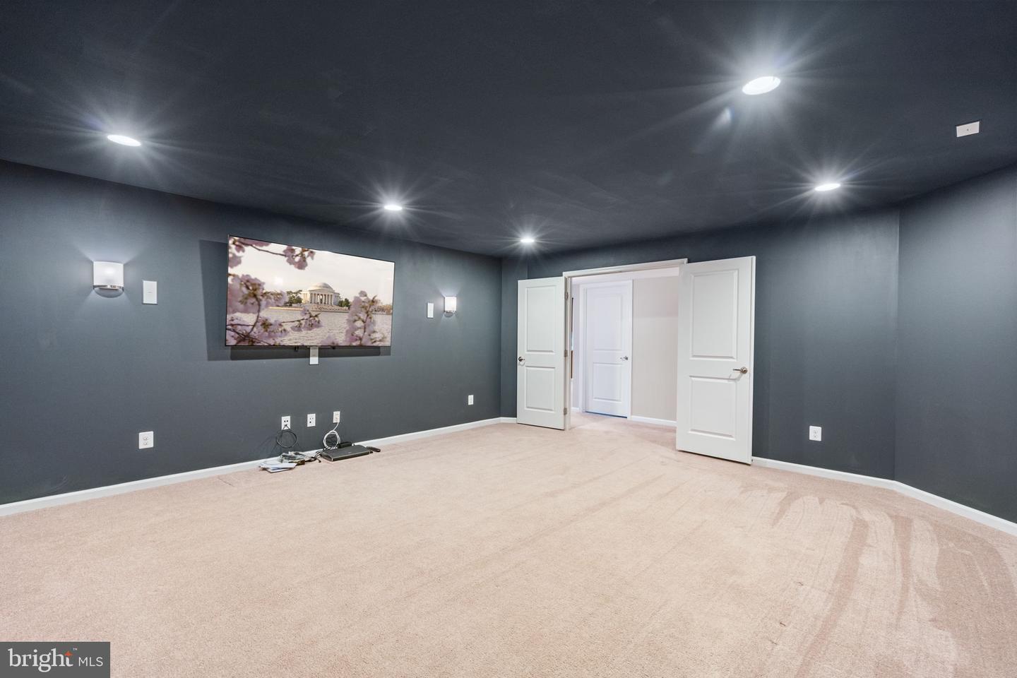 3175 FLEDGLING CIR, WOODBRIDGE, Virginia 22193, 6 Bedrooms Bedrooms, ,4 BathroomsBathrooms,Residential,For sale,3175 FLEDGLING CIR,VAPW2102636 MLS # VAPW2102636 3175 FLEDGLING CIR, WOODBRIDGE, Virginia 22193, 6 Bedrooms Bedrooms, ,4 BathroomsBathrooms,Residential,For sale,3175 FLEDGLING CIR,VAPW2102636 MLS # VAPW2102636