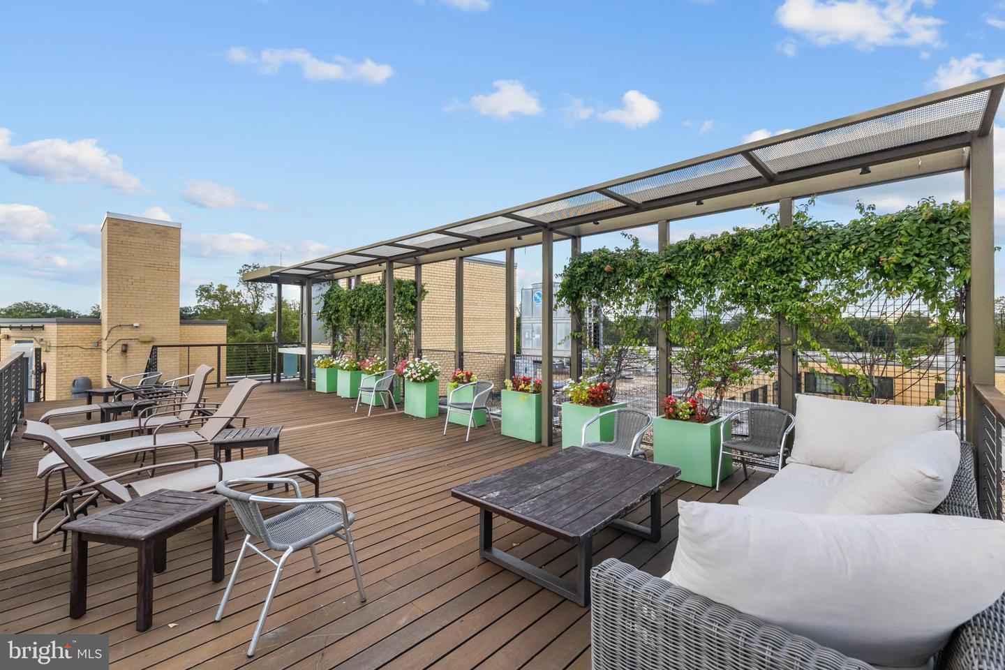 5410 CONNECTICUT AVE NW #706, WASHINGTON, District Of Columbia 20015, 2 Bedrooms Bedrooms, ,1 BathroomBathrooms,Residential,For sale,5410 CONNECTICUT AVE NW #706,DCDC2216848 MLS # DCDC2216848