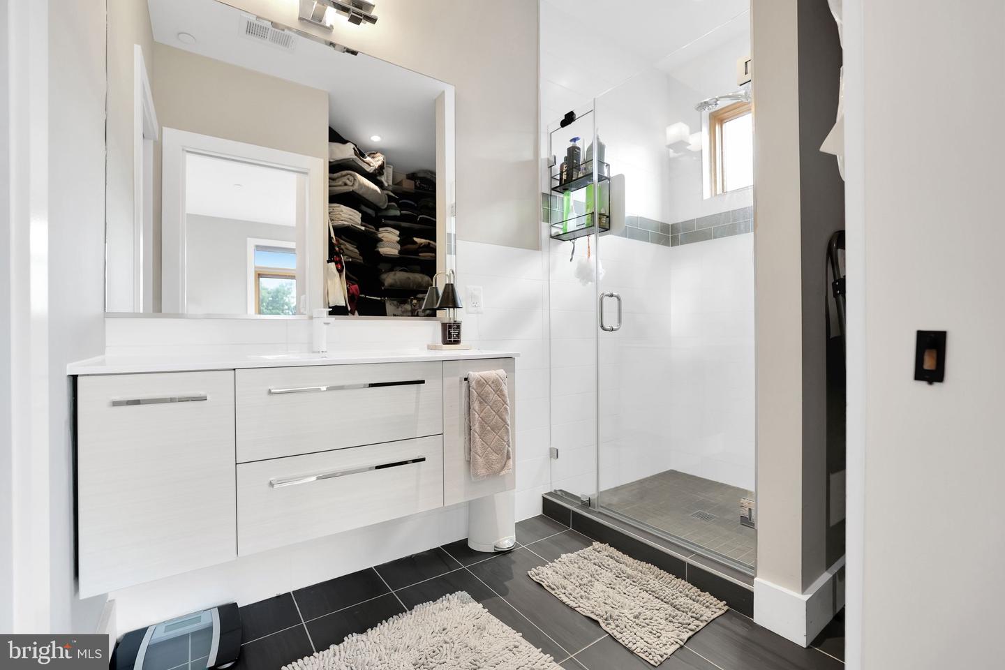 1337 K ST SE #PH-3, WASHINGTON, District Of Columbia 20003, 2 Bedrooms Bedrooms, ,2 BathroomsBathrooms,Residential,For sale,1337 K ST SE #PH-3,DCDC2216950 MLS # DCDC2216950