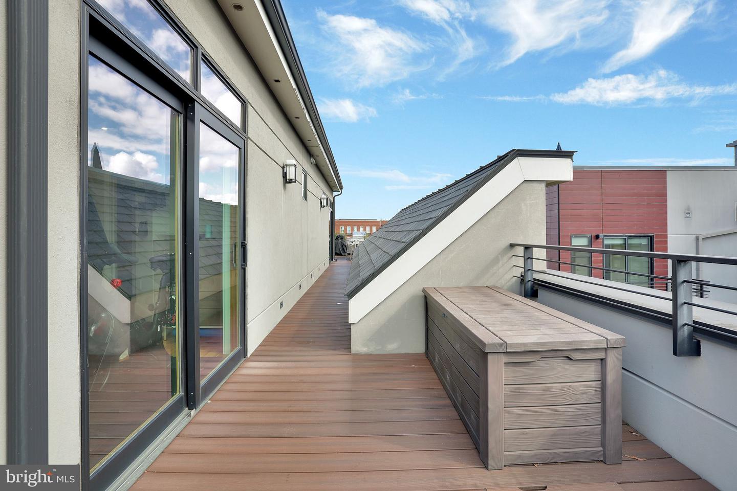 1337 K ST SE #PH-3, WASHINGTON, District Of Columbia 20003, 2 Bedrooms Bedrooms, ,2 BathroomsBathrooms,Residential,For sale,1337 K ST SE #PH-3,DCDC2216950 MLS # DCDC2216950